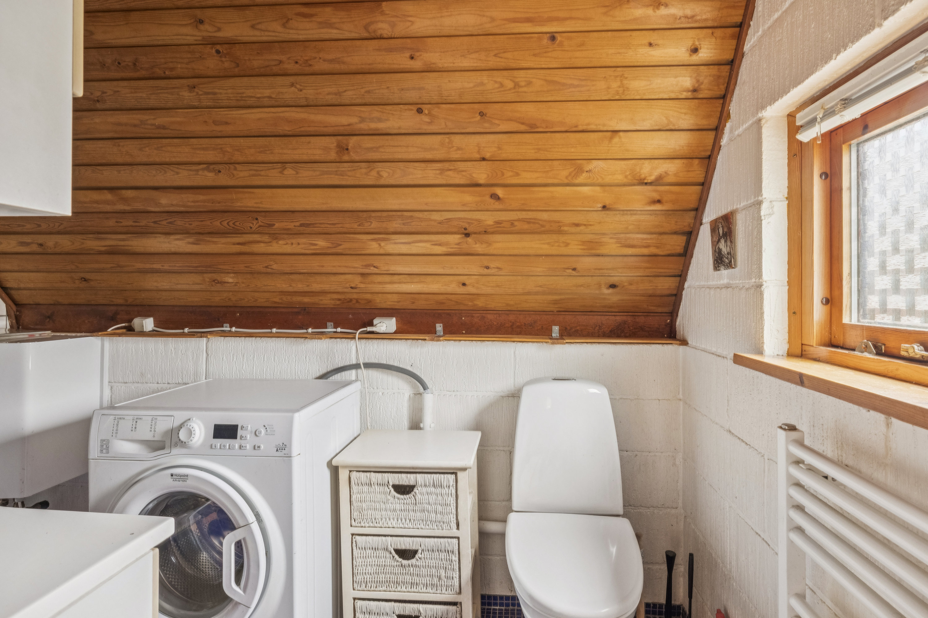 Fremhævet badeværelse billede i fuldskærmstilstand. Billede af Mellemtoften 42, Selkær Mølle, 8585 Glesborg