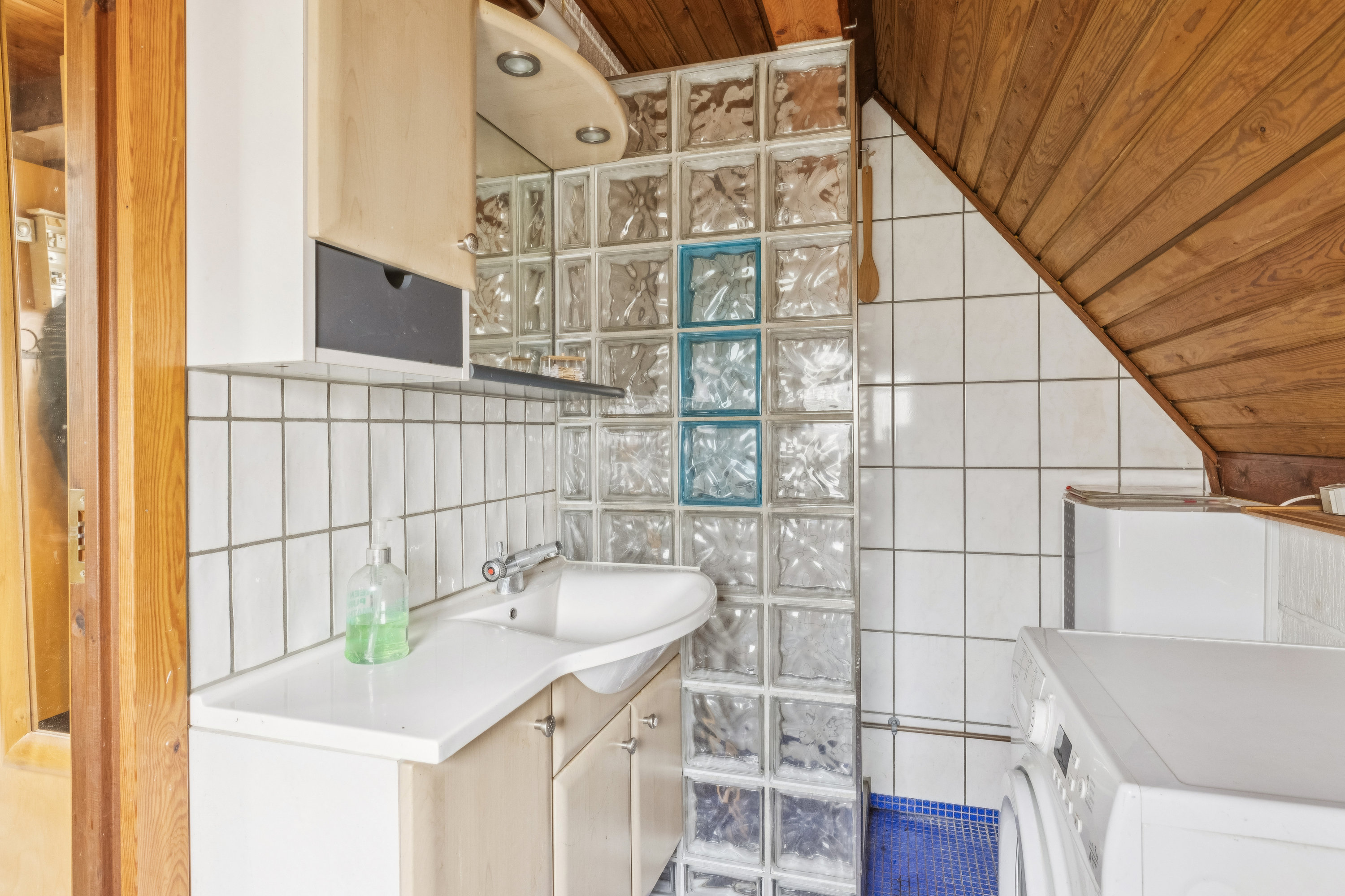 Fremhævet badeværelse billede i fuldskærmstilstand. Billede af Mellemtoften 42, Selkær Mølle, 8585 Glesborg