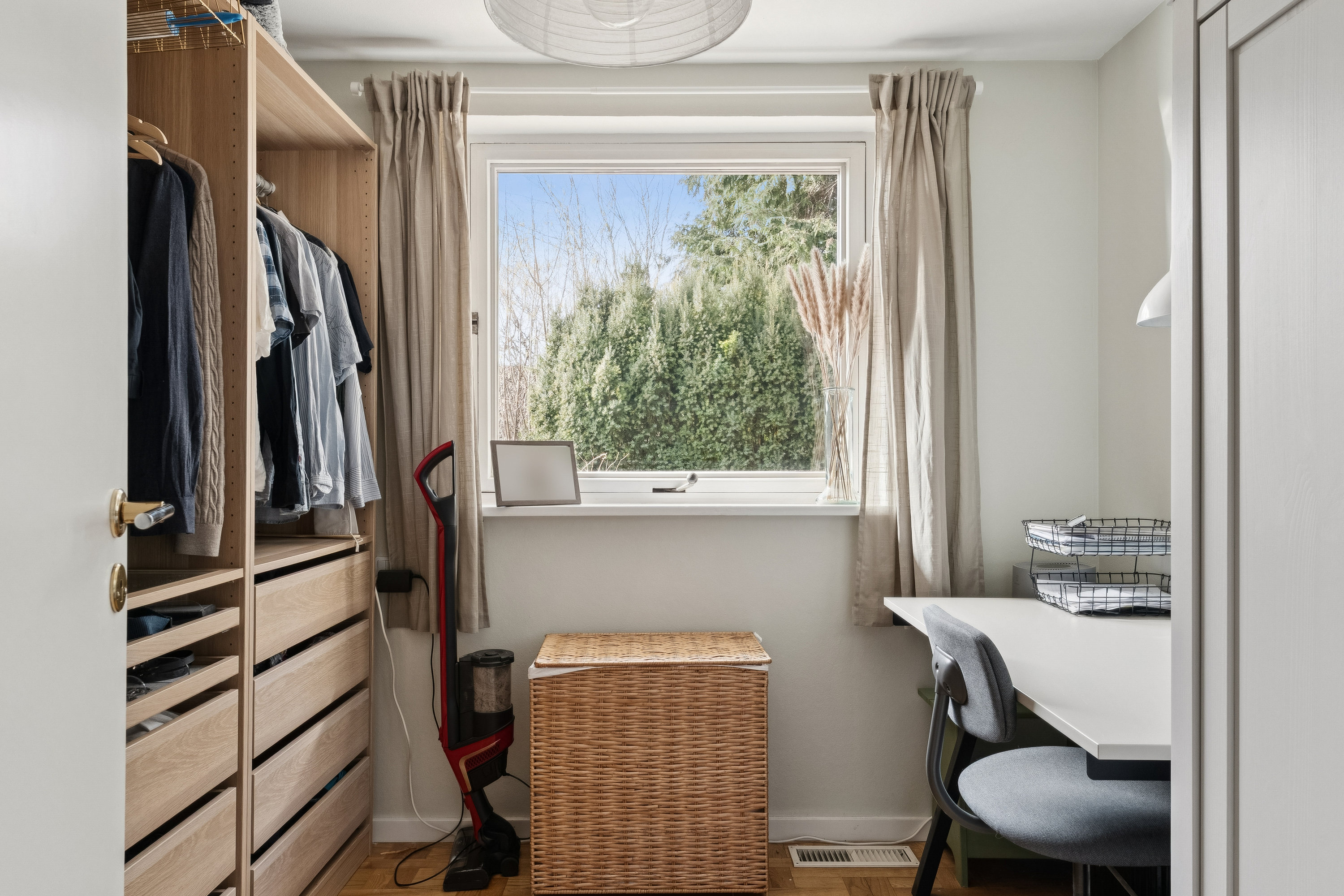 Fremhævet værelse billede i fuldskærmstilstand. Billede af Vandkarsevej 38, 2880 Bagsværd