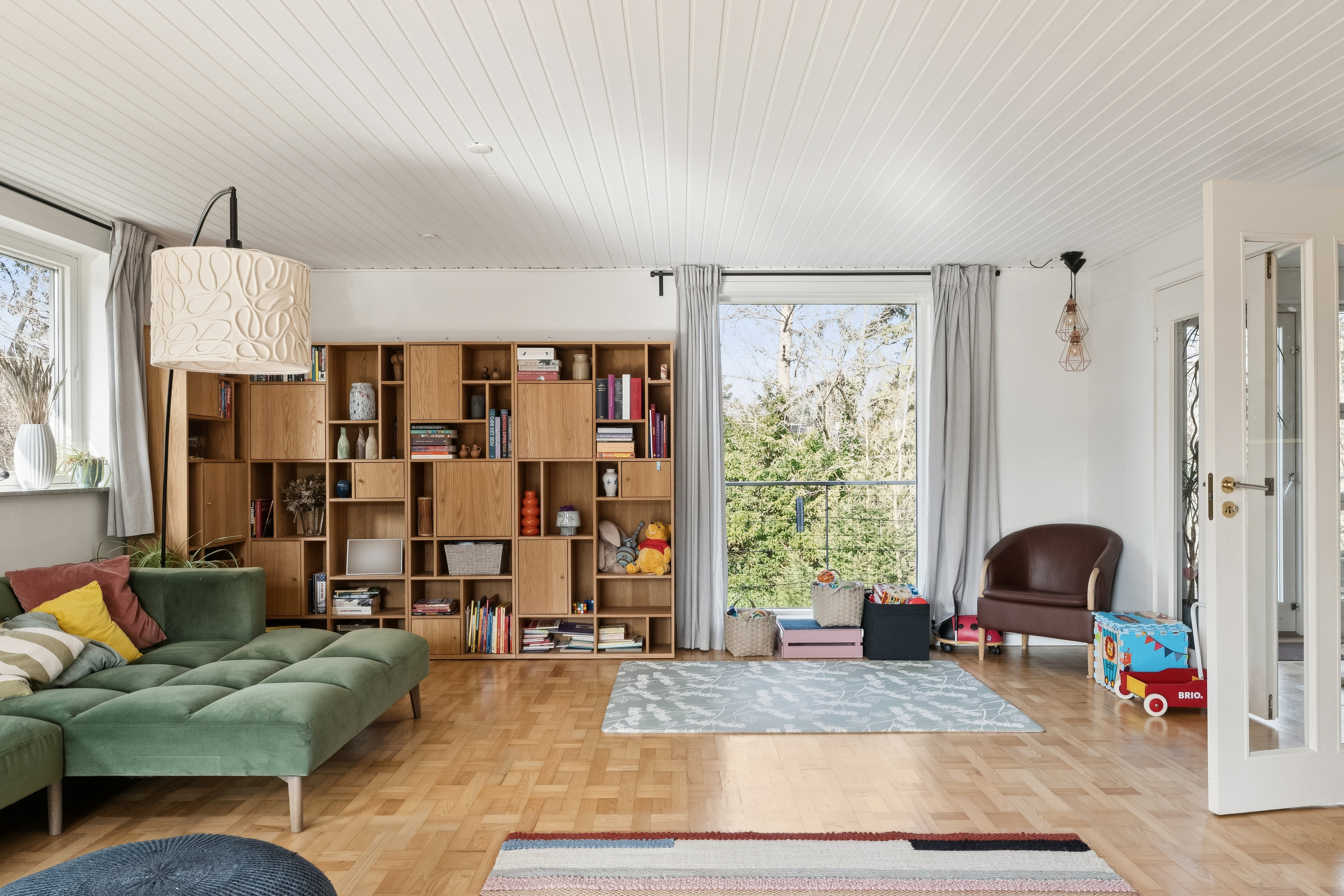 Fremhævet stue billede i fuldskærmstilstand. Billede af Vandkarsevej 38, 2880 Bagsværd