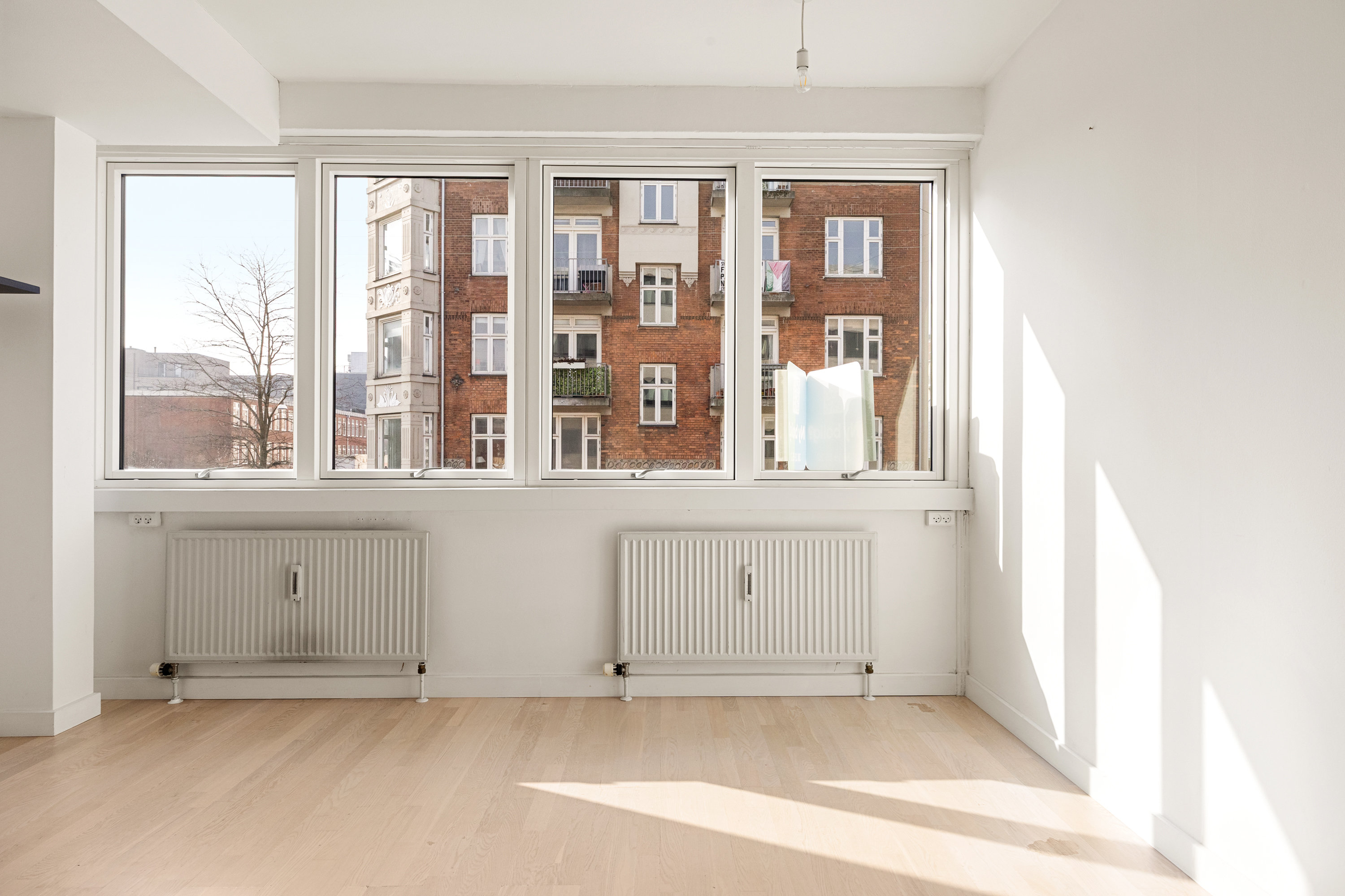 Fremhævet andet billede i fuldskærmstilstand. Billede af Frederikssundsvej 50, 1. 7., 2400 København NV