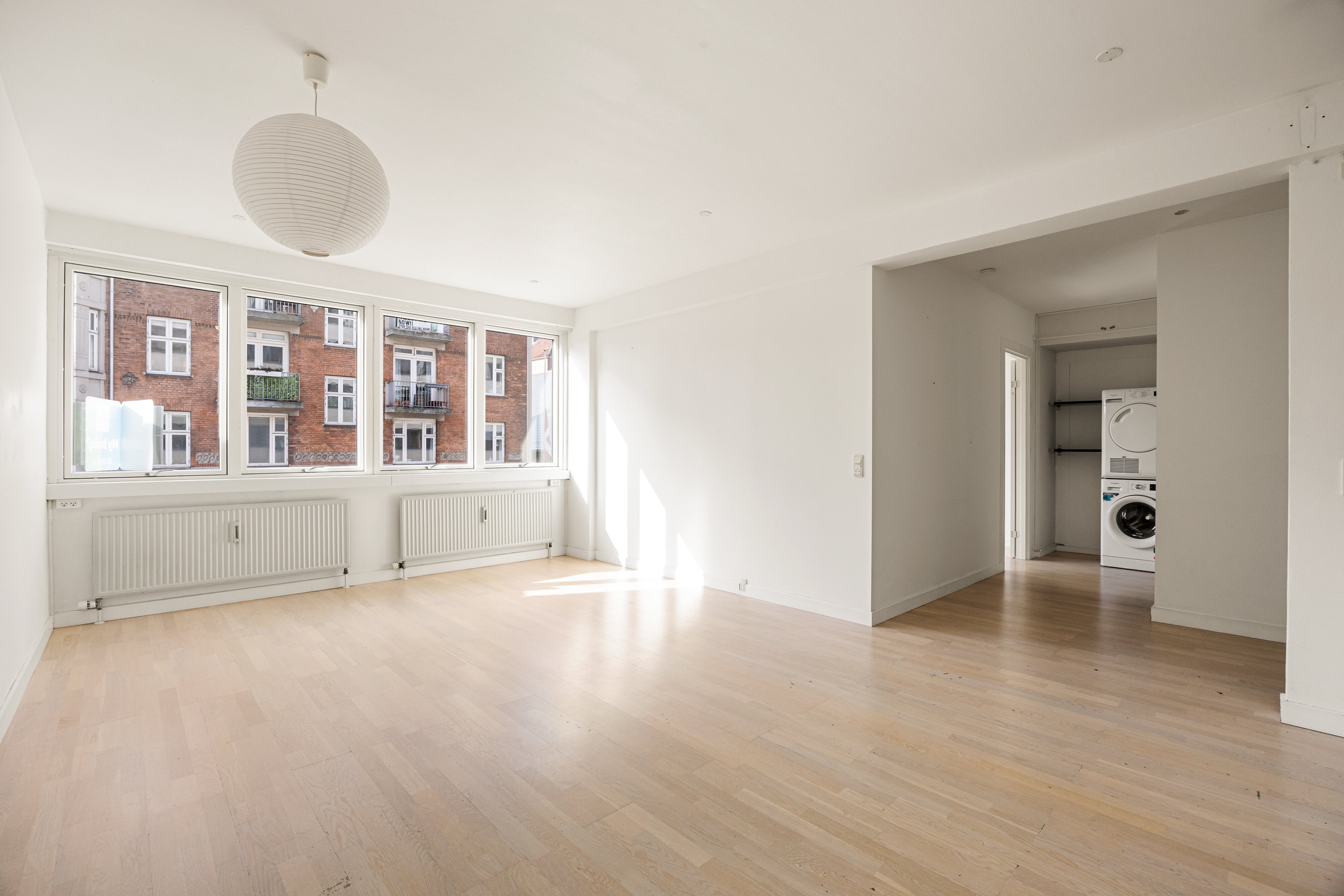 Fremhævet andet billede i fuldskærmstilstand. Billede af Frederikssundsvej 50, 1. 7., 2400 København NV