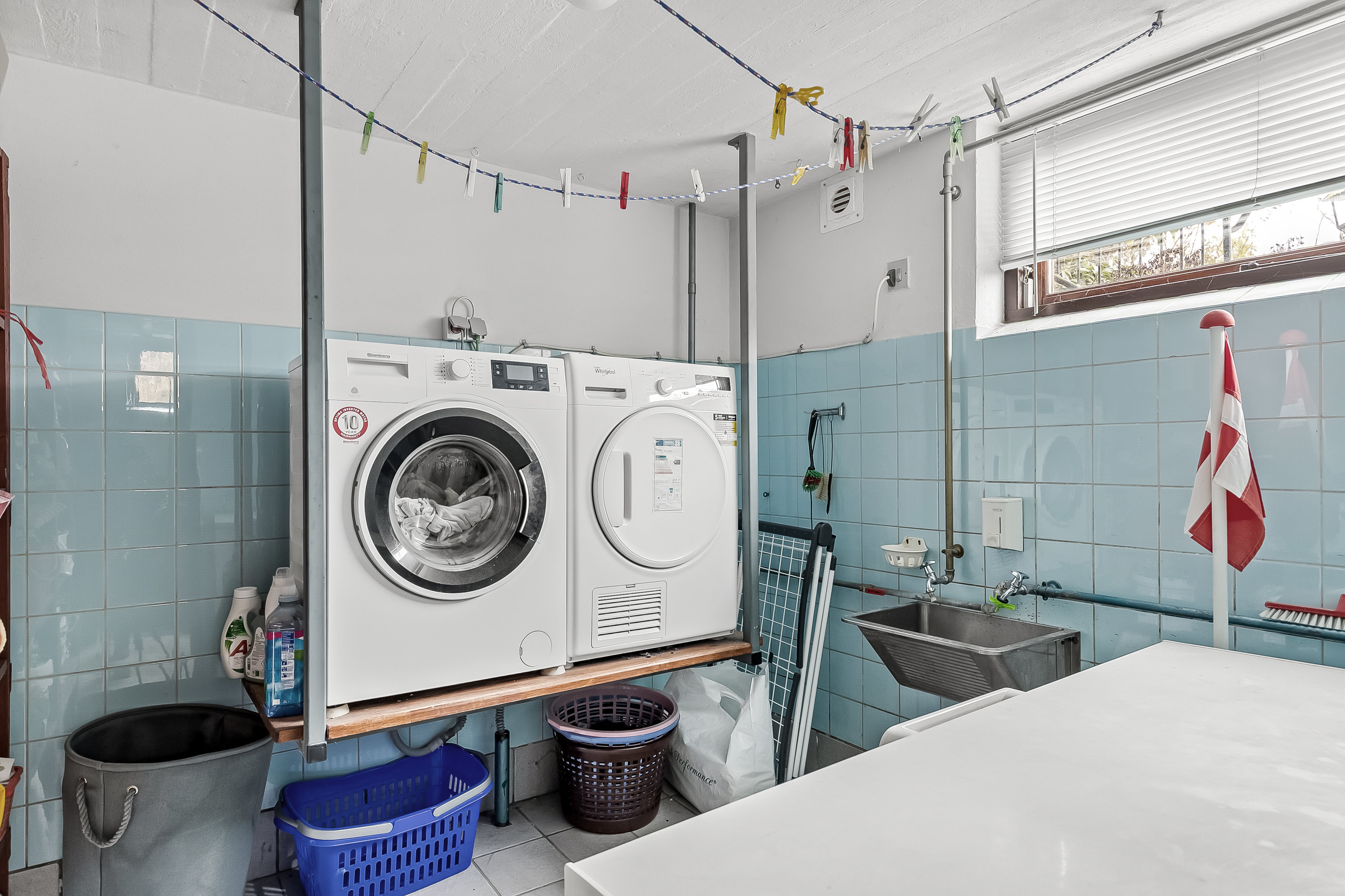 Fremhævet vaskerum billede i fuldskærmstilstand. Billede af Elbækvej 39, Elbæk, 7080 Børkop