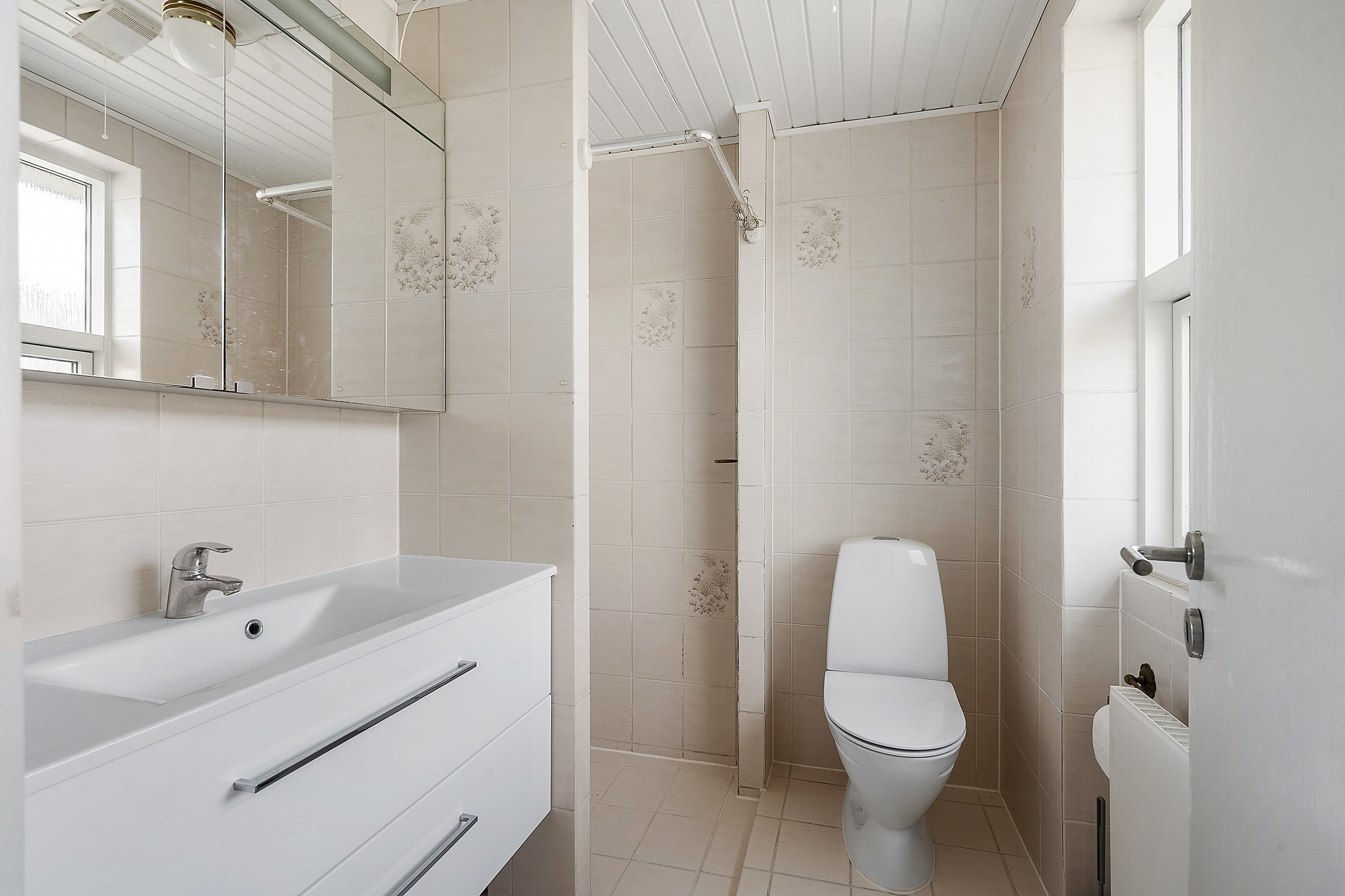 Fremhævet badeværelse billede i fuldskærmstilstand. Billede af Buen 29, Bullerup, 5320 Agedrup