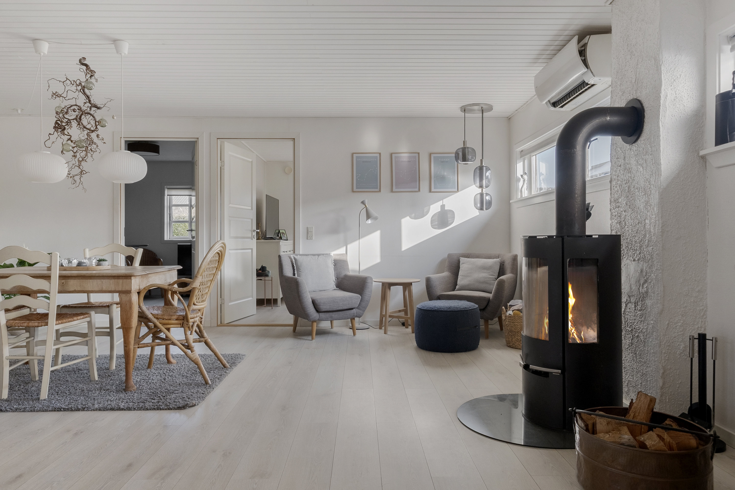 Fremhævet spisekøkken billede i fuldskærmstilstand. Billede af Korsbjergvej 11, 3520 Farum