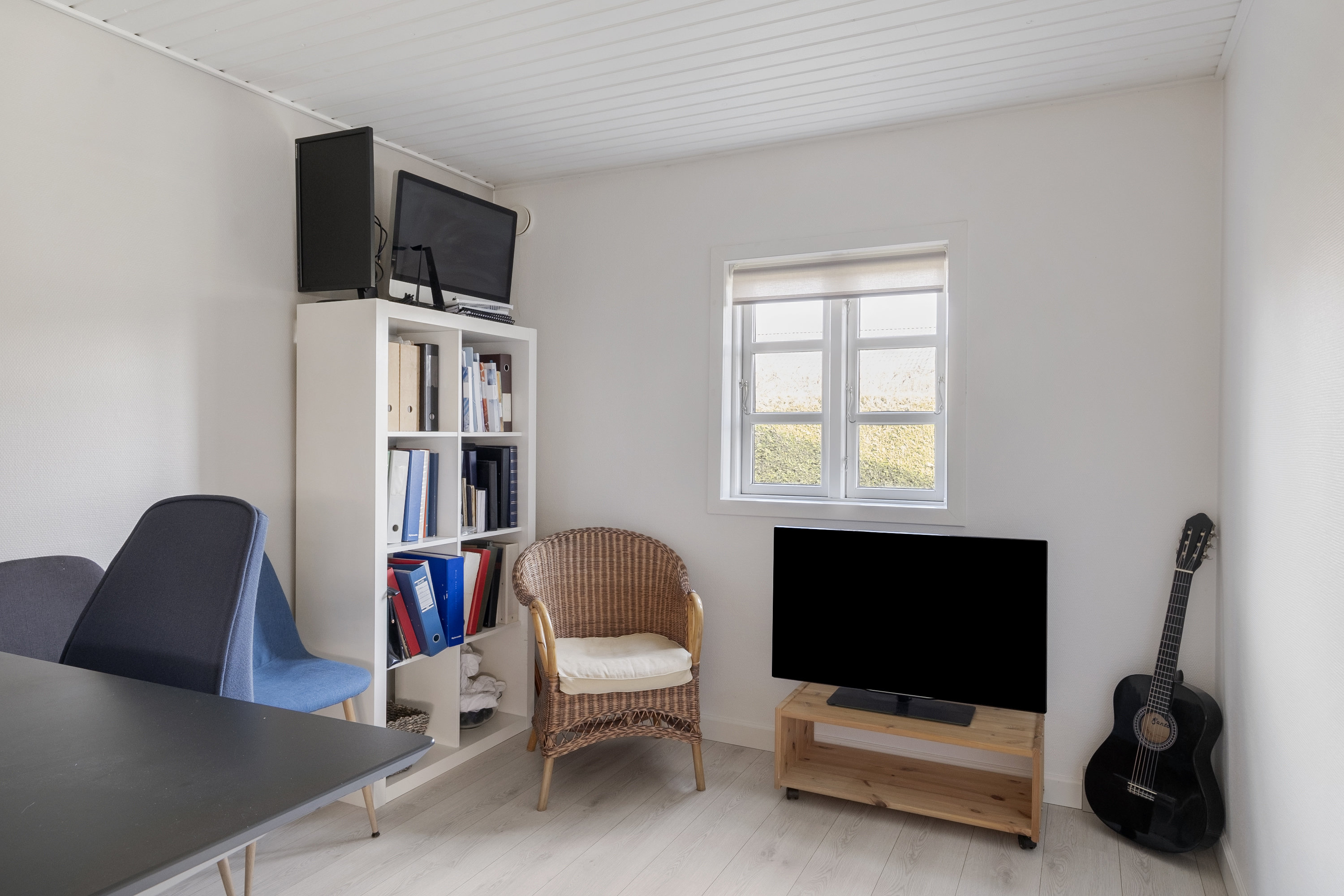 Fremhævet kontor billede i fuldskærmstilstand. Billede af Korsbjergvej 11, 3520 Farum