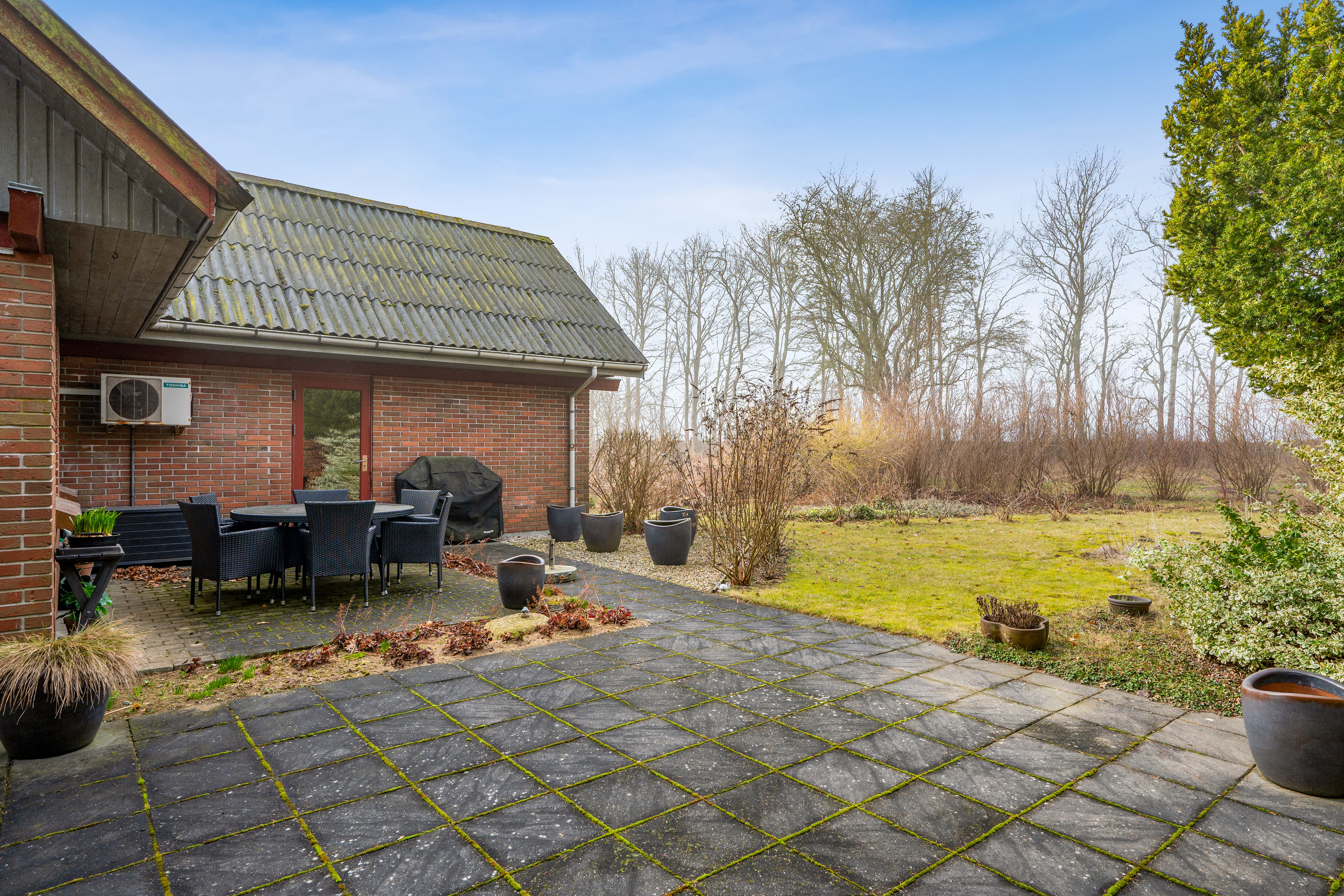 Fremhævet terrasse billede i fuldskærmstilstand. Billede af Linde Alle 46, 8963 Auning