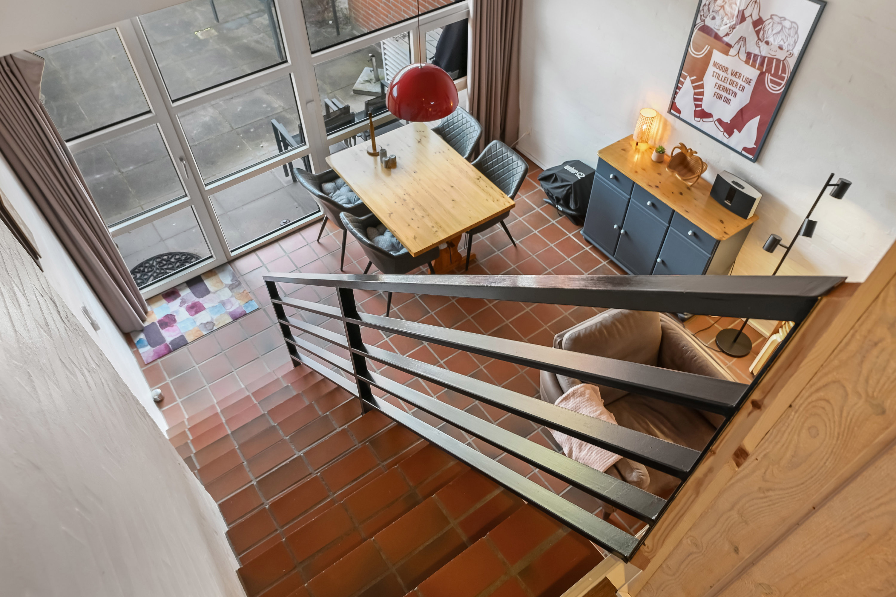 Fremhævet stue billede i fuldskærmstilstand. Billede af Fyrvej 26, st.. 26., 6857 Blåvand