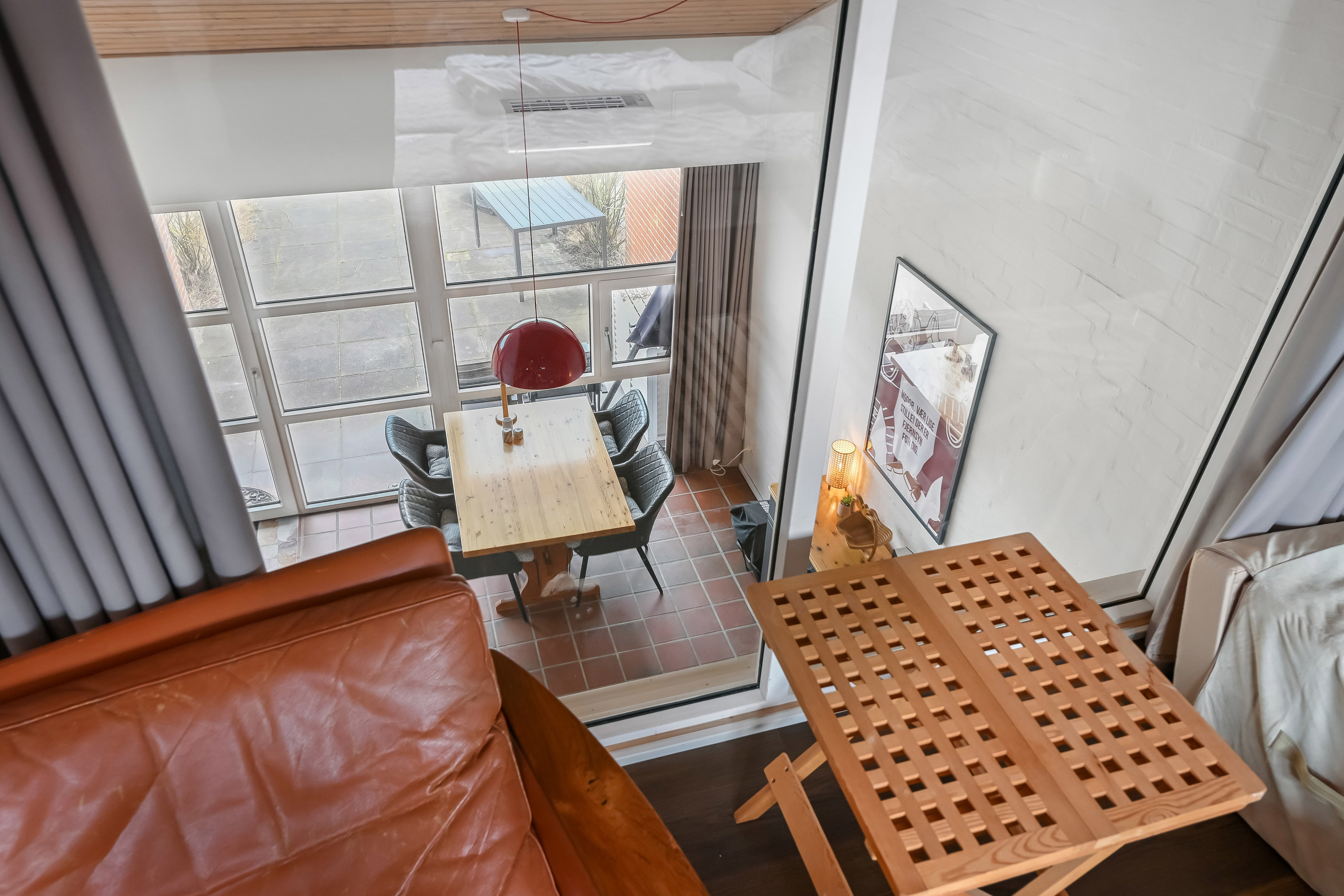 Fremhævet stue billede i fuldskærmstilstand. Billede af Fyrvej 26, st.. 26., 6857 Blåvand