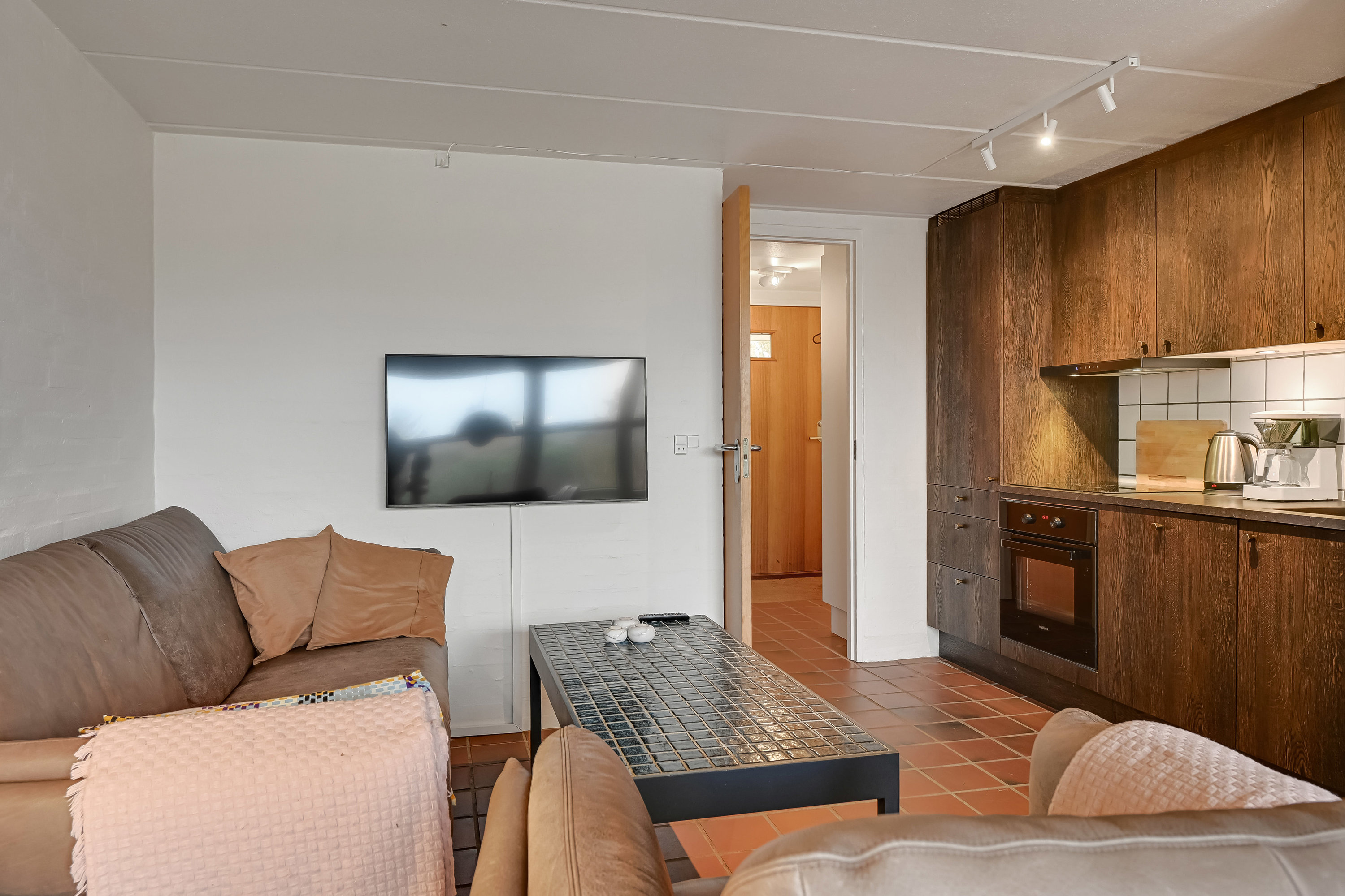 Fremhævet køkken billede i fuldskærmstilstand. Billede af Fyrvej 26, st.. 26., 6857 Blåvand