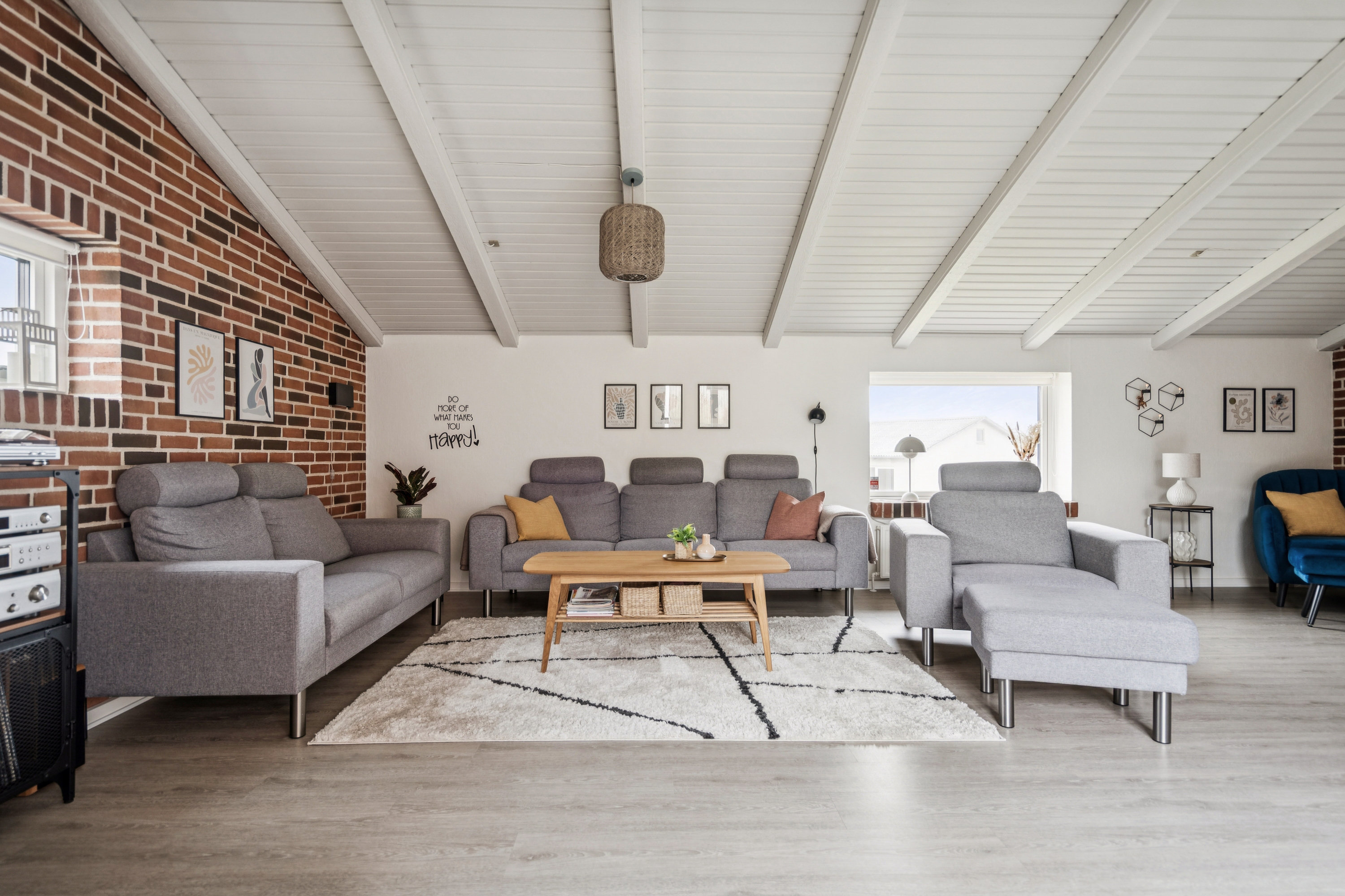 Fremhævet stue billede i fuldskærmstilstand. Billede af Hans Jensens Alle 49, 9850 Hirtshals