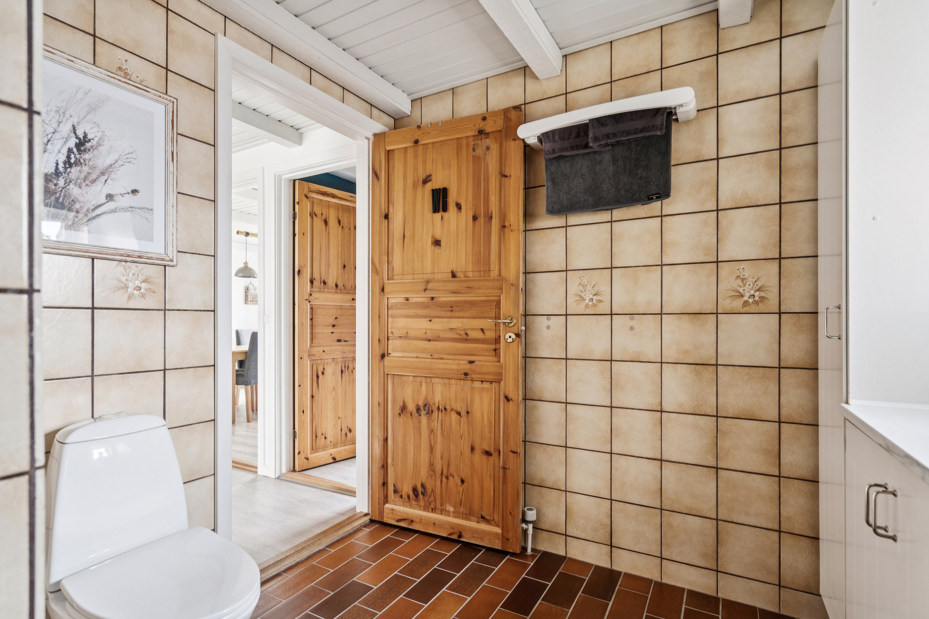 Fremhævet badeværelse billede i fuldskærmstilstand. Billede af Hans Jensens Alle 49, 9850 Hirtshals