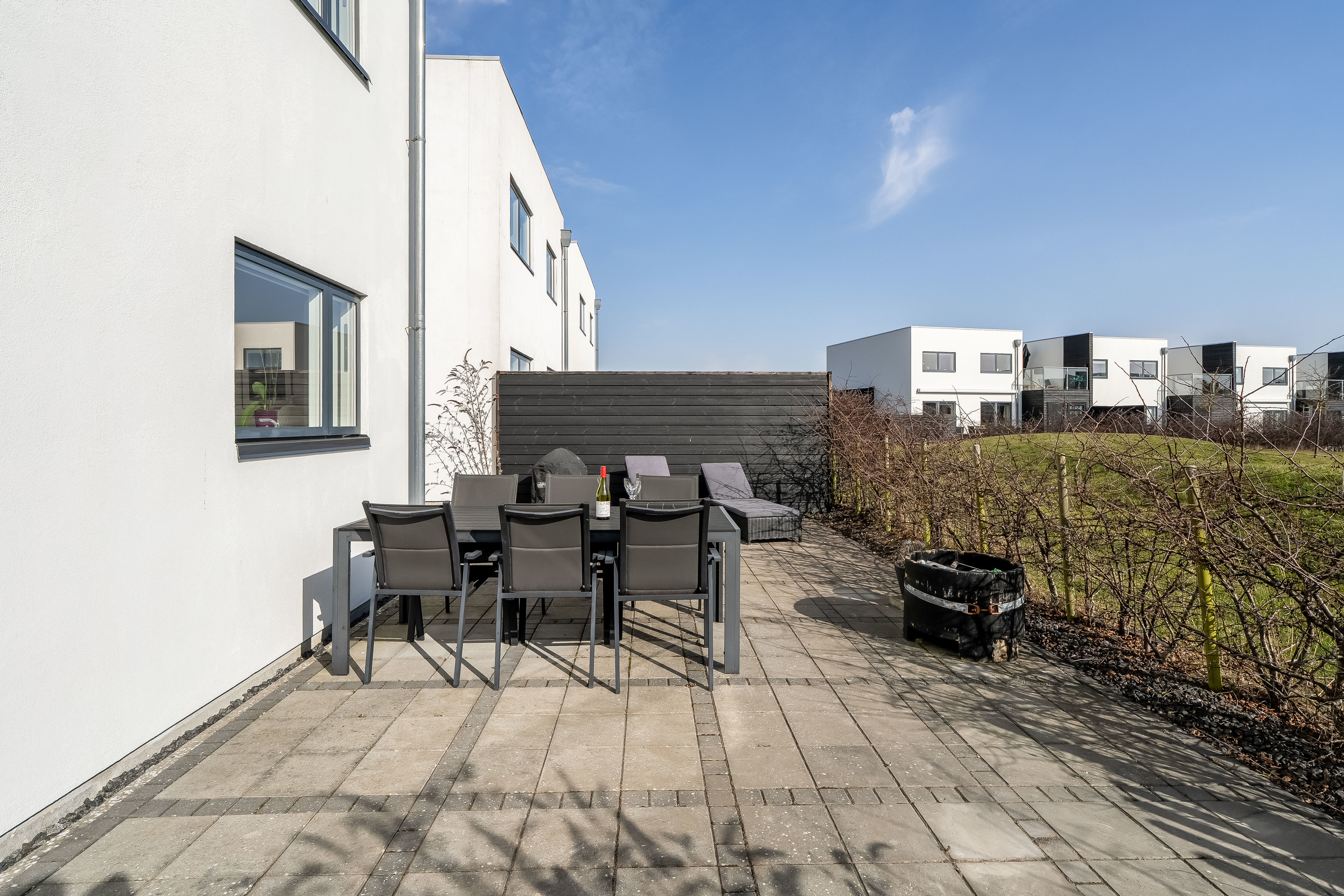 Fremhævet terrasse billede i fuldskærmstilstand. Billede af Regnbuen 82, 3400 Hillerød