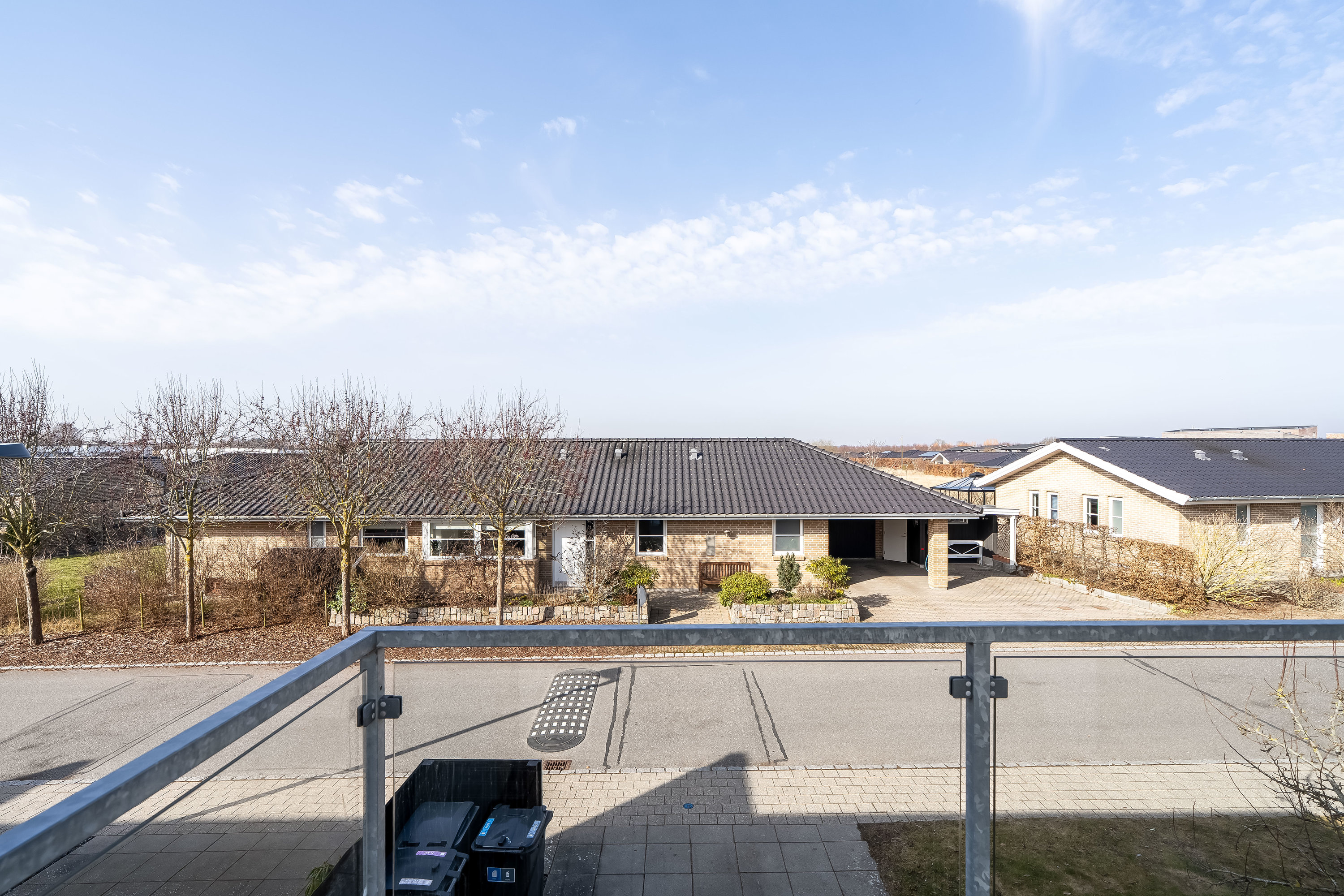 Fremhævet altan billede i fuldskærmstilstand. Billede af Regnbuen 82, 3400 Hillerød