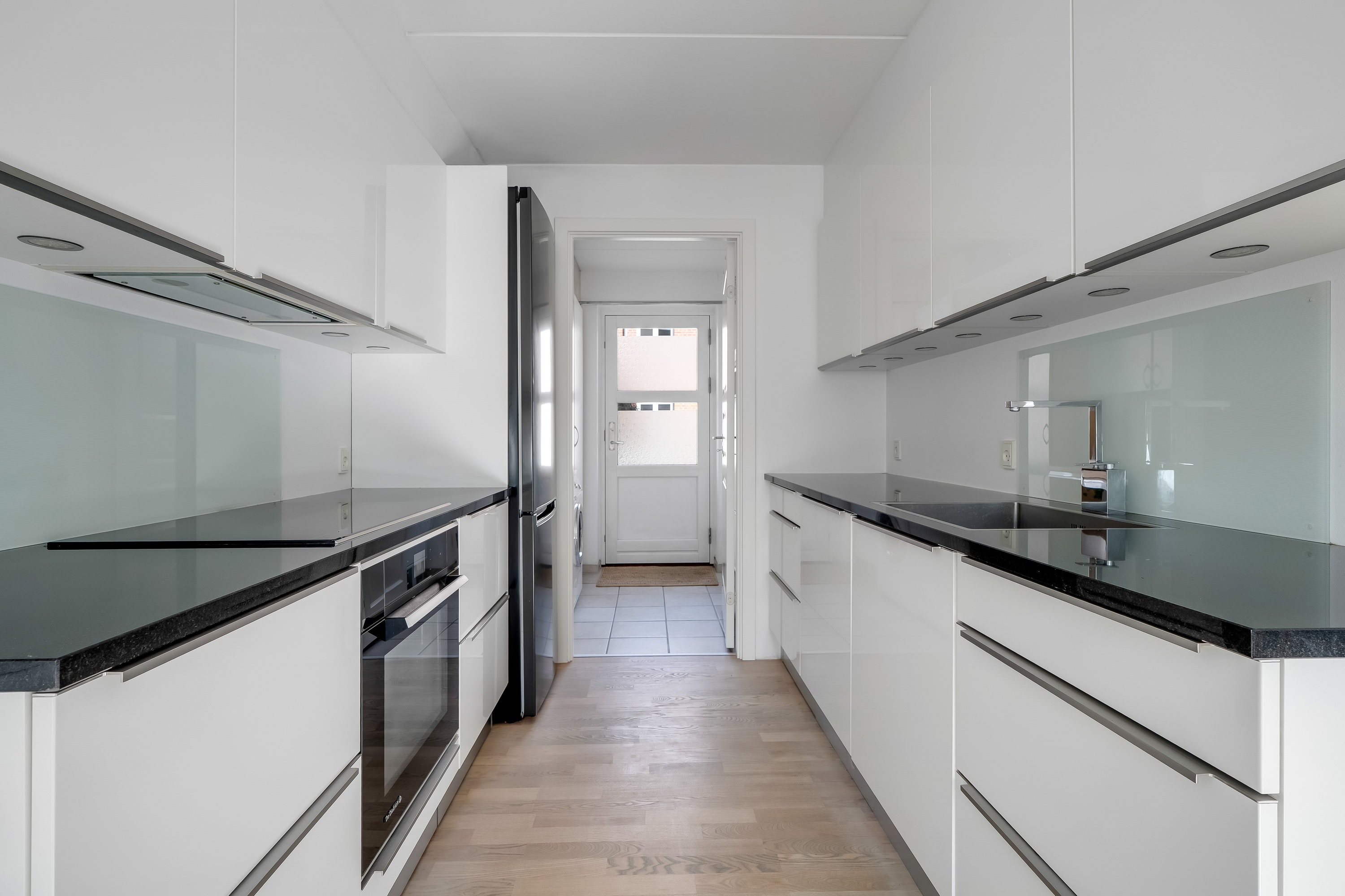 Fremhævet køkken billede i fuldskærmstilstand. Billede af Københavnsvej 6F, 3400 Hillerød