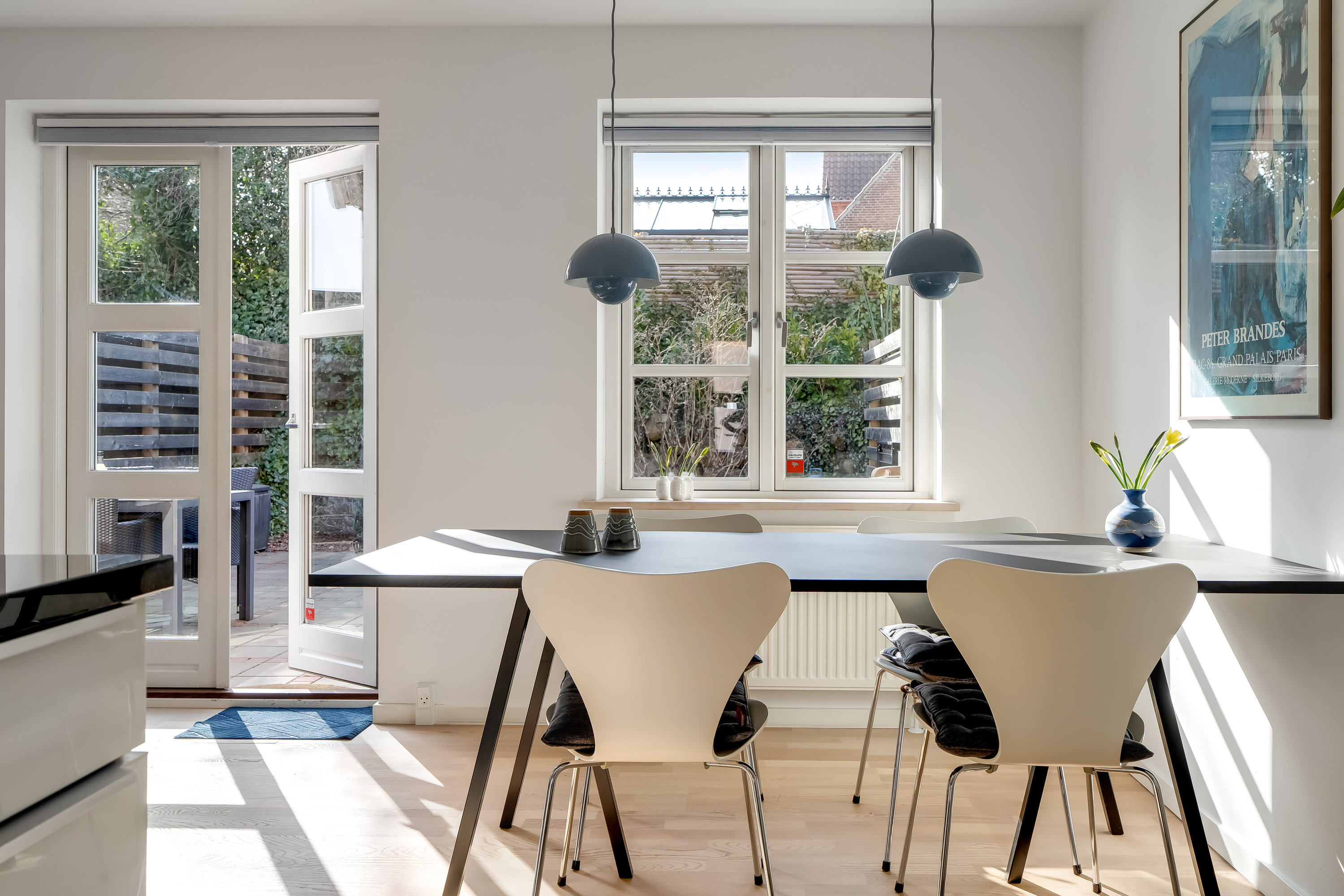 Fremhævet stue billede i fuldskærmstilstand. Billede af Københavnsvej 6F, 3400 Hillerød