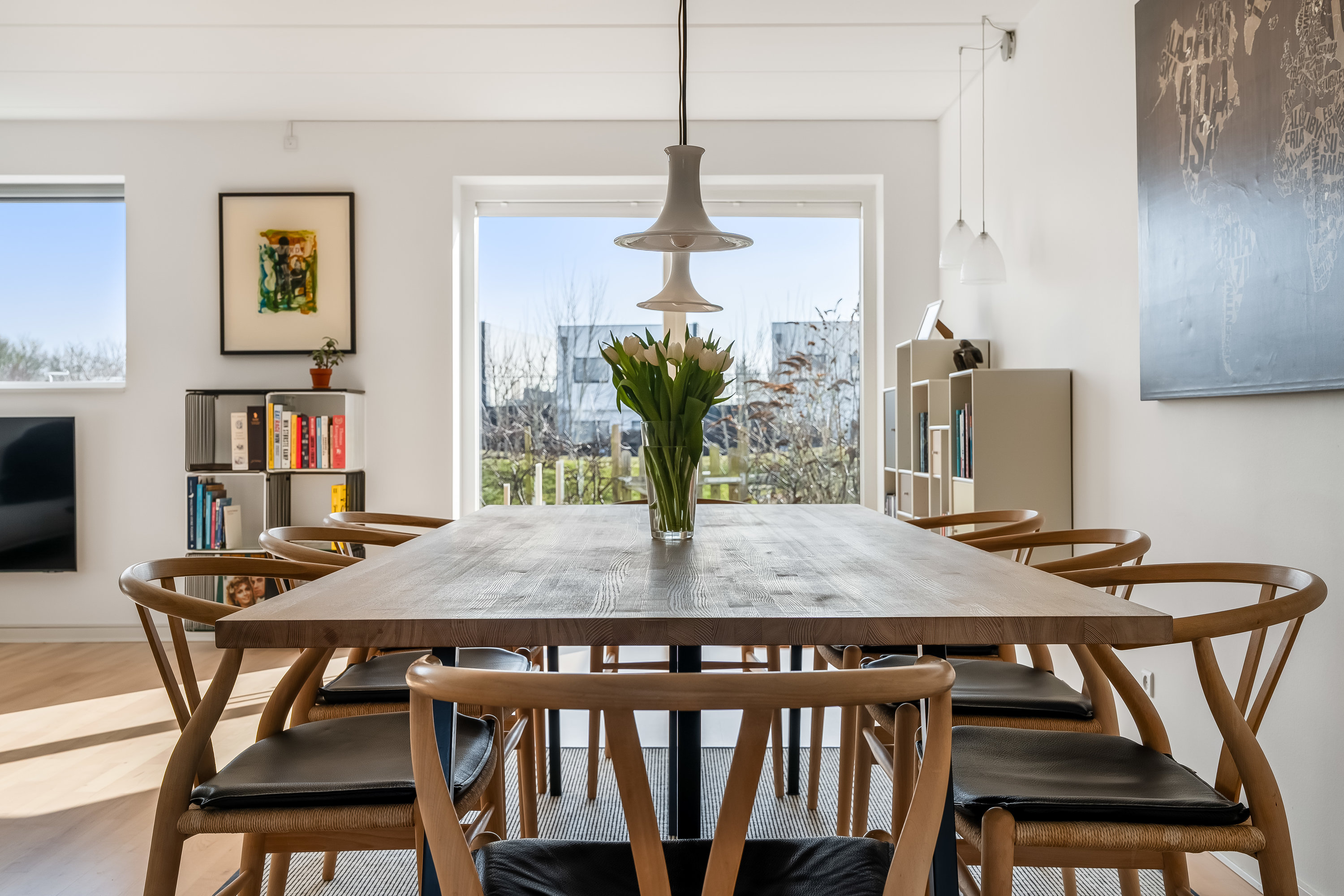 Fremhævet stue billede i fuldskærmstilstand. Billede af Regnbuen 82, 3400 Hillerød