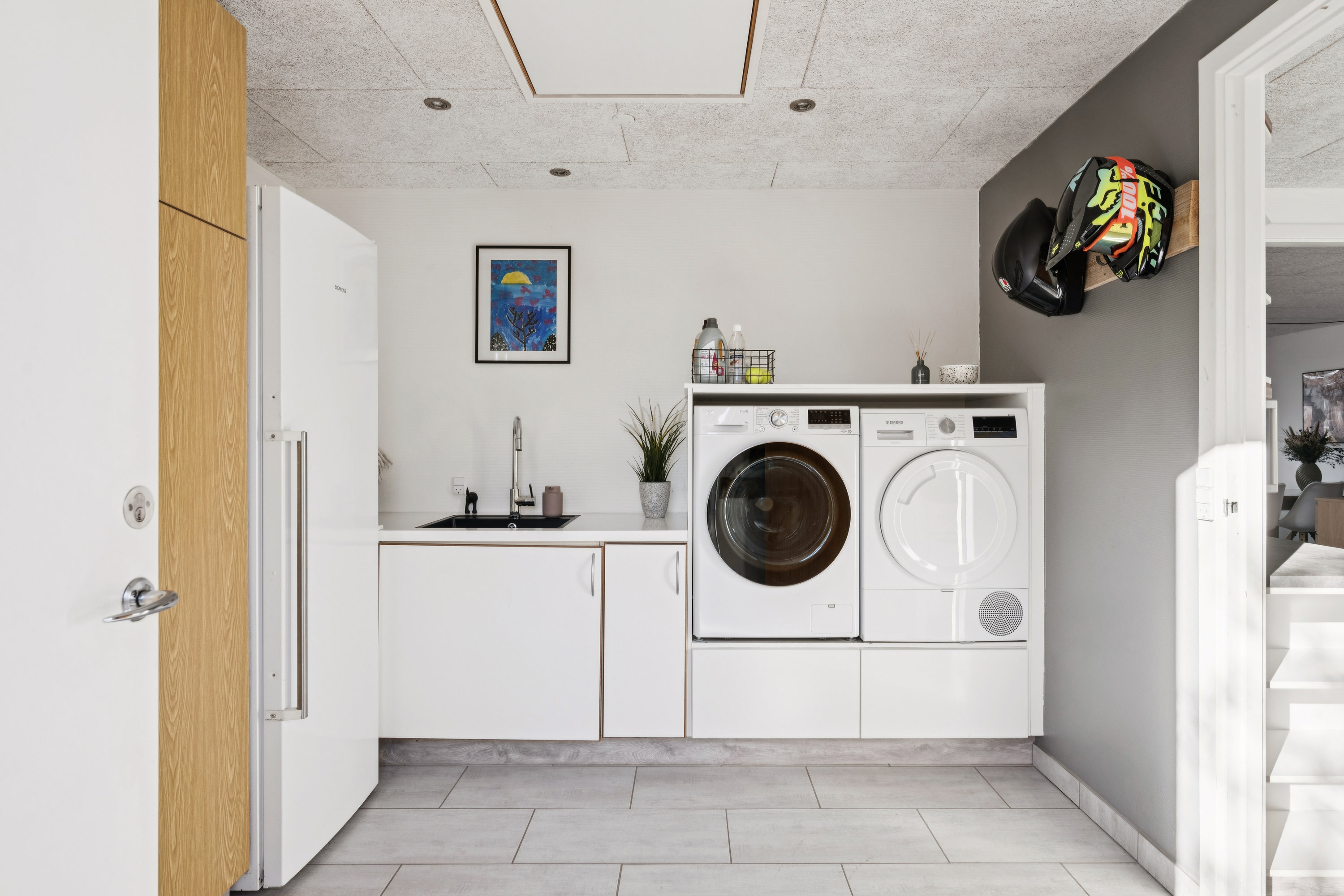 Fremhævet  billede i fuldskærmstilstand. Billede af Fyrreparken 31, 8961 Allingåbro