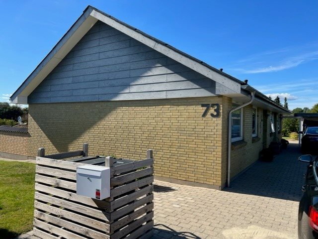 Fremhævet andet billede i fuldskærmstilstand. Billede af Østermarken 73, 9320 Hjallerup