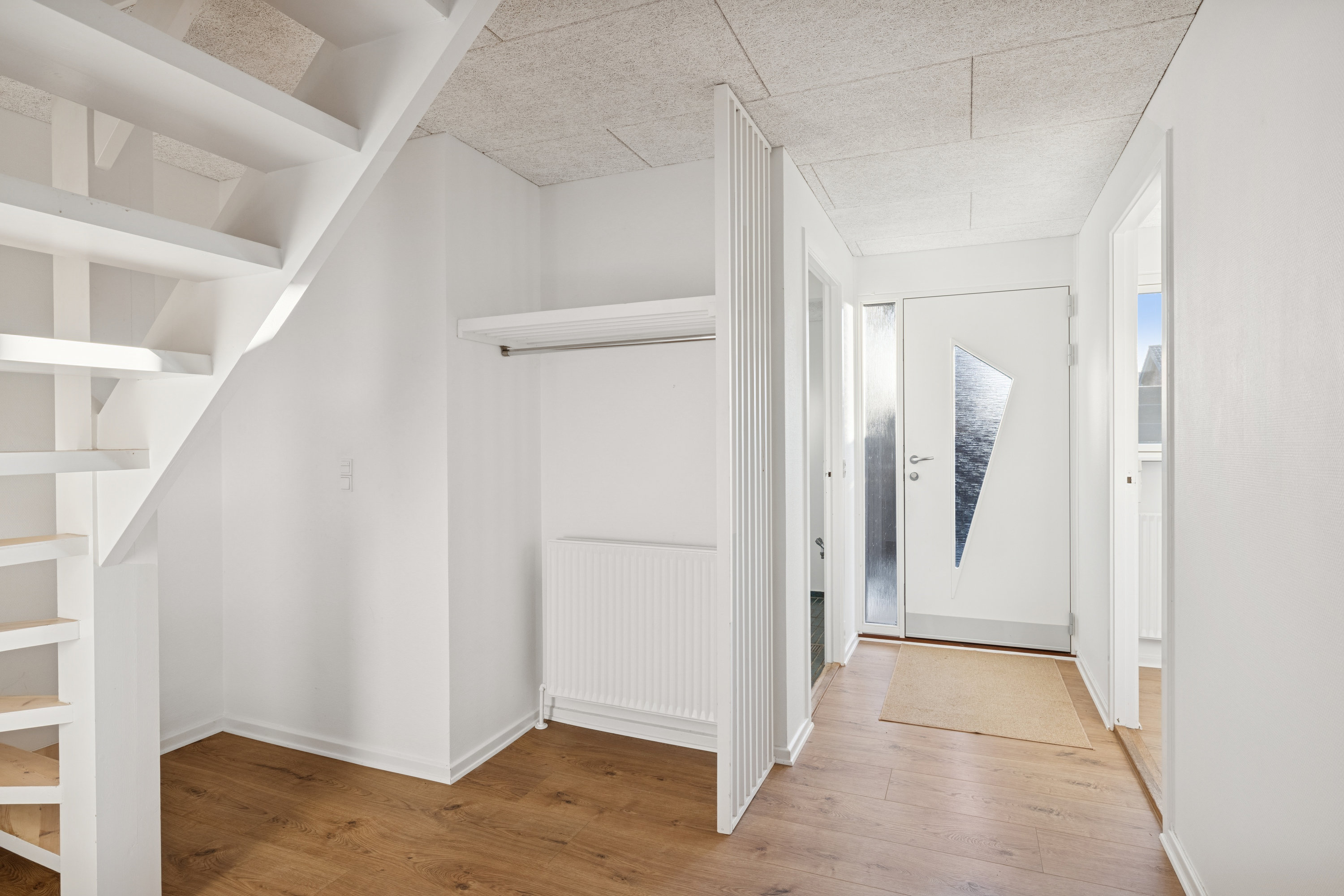 Fremhævet gang billede i fuldskærmstilstand. Billede af Hyrdebakken 190, 8800 Viborg