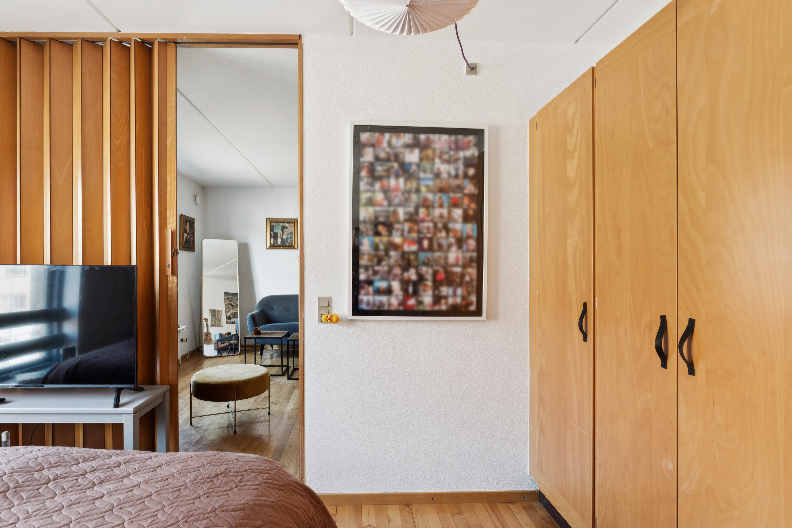 Fremhævet soveværelse billede i fuldskærmstilstand. Billede af Hvidovrevej 49, 2. mf., 2610 Rødovre