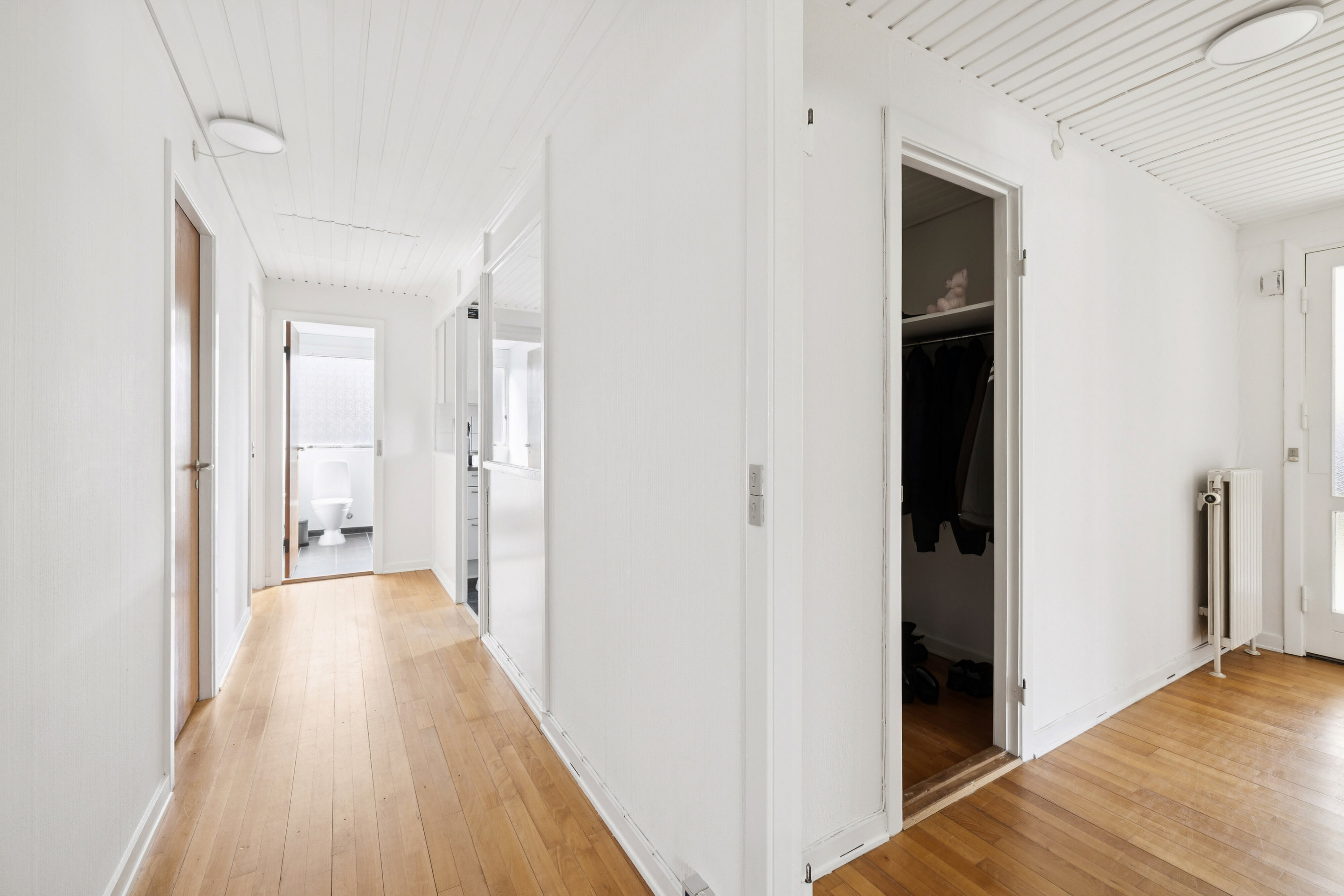 Fremhævet gang billede i fuldskærmstilstand. Billede af Viebæltet 35, 5900 Rudkøbing