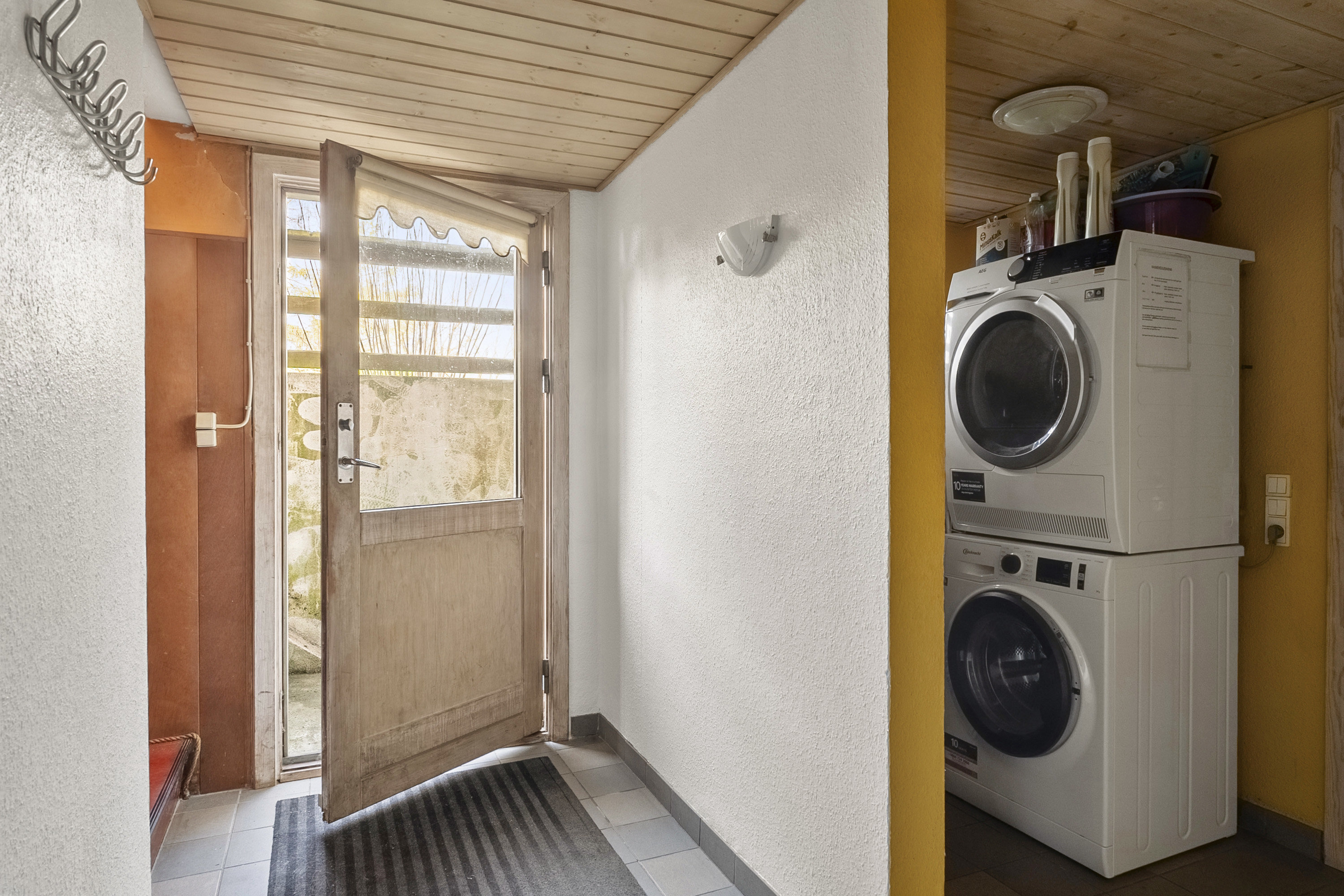 Fremhævet entré billede i fuldskærmstilstand. Billede af Priorsløkkevej 122, 8700 Horsens