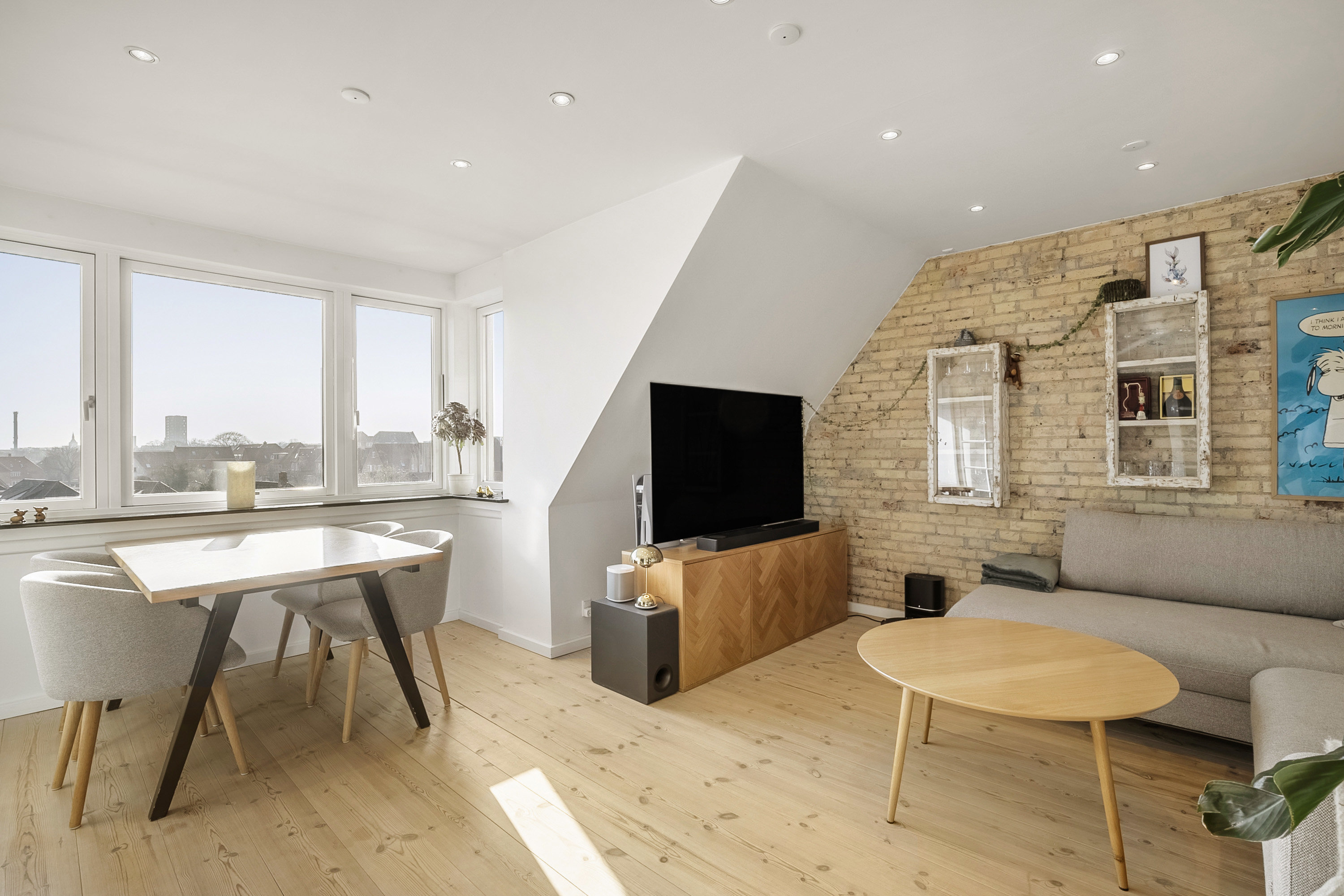 Damhusvej 22, 2. th., 5000 Odense C