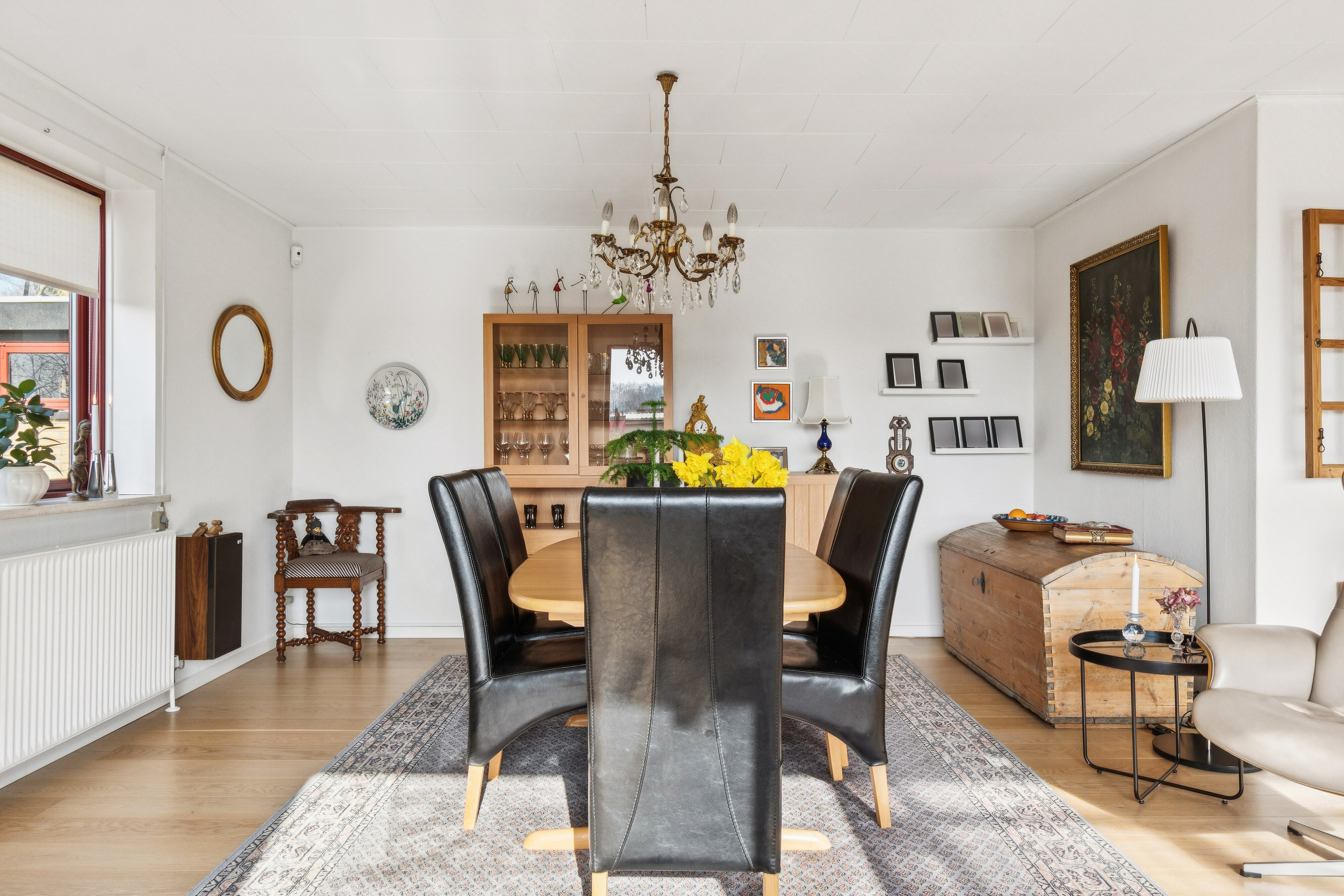 Fremhævet spisestue billede i fuldskærmstilstand. Billede af Skovvej 23, 5540 Ullerslev