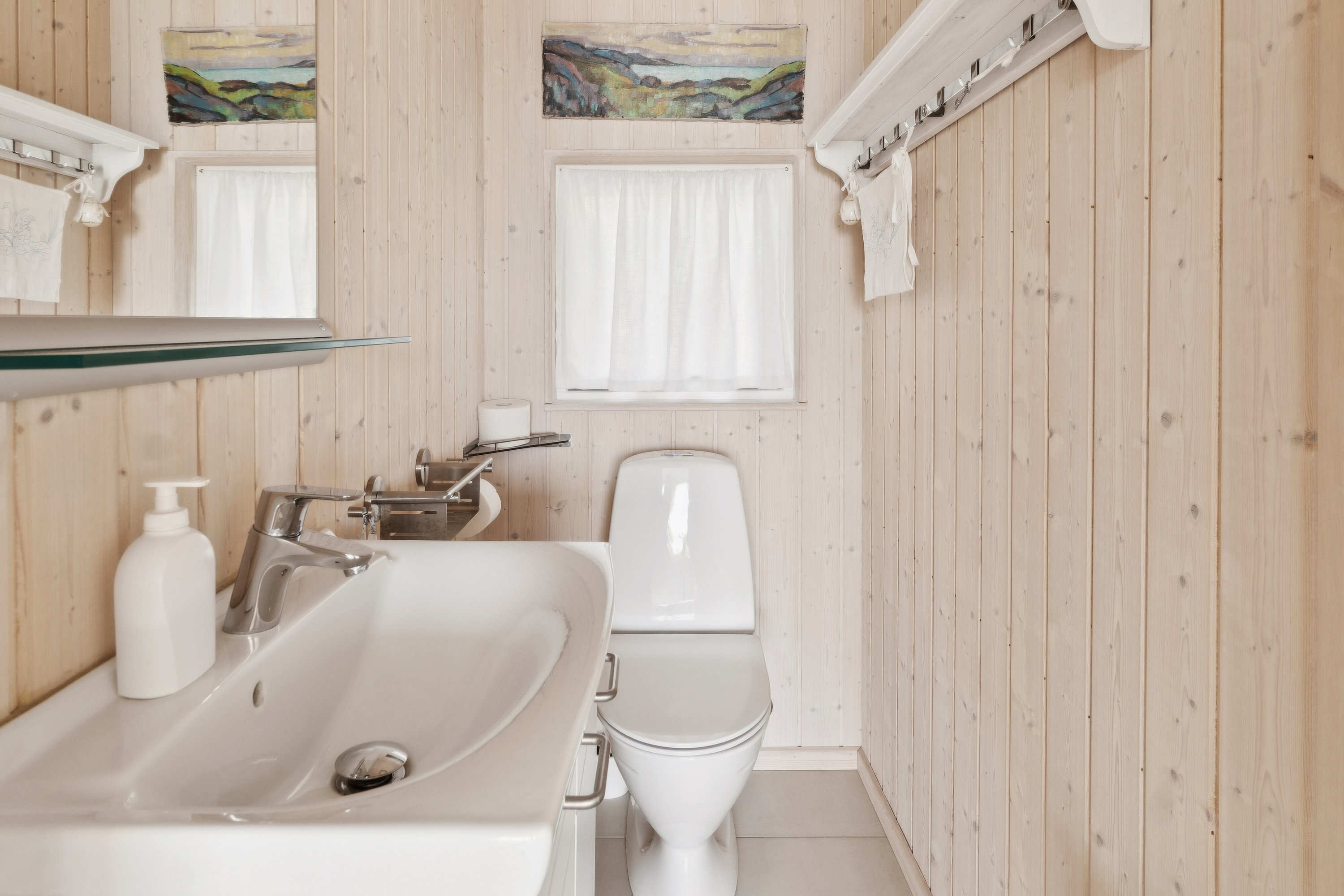 Fremhævet badeværelse billede i fuldskærmstilstand. Billede af Slothsvej 24, 4400 Kalundborg