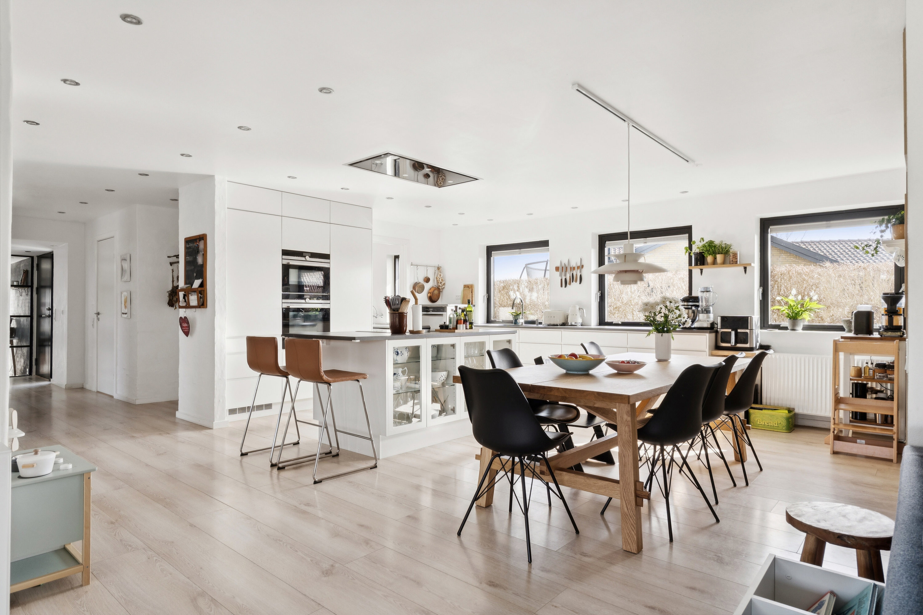 Fremhævet spisestue billede i fuldskærmstilstand. Billede af Gartnervænget 19, Rosilde, 5800 Nyborg