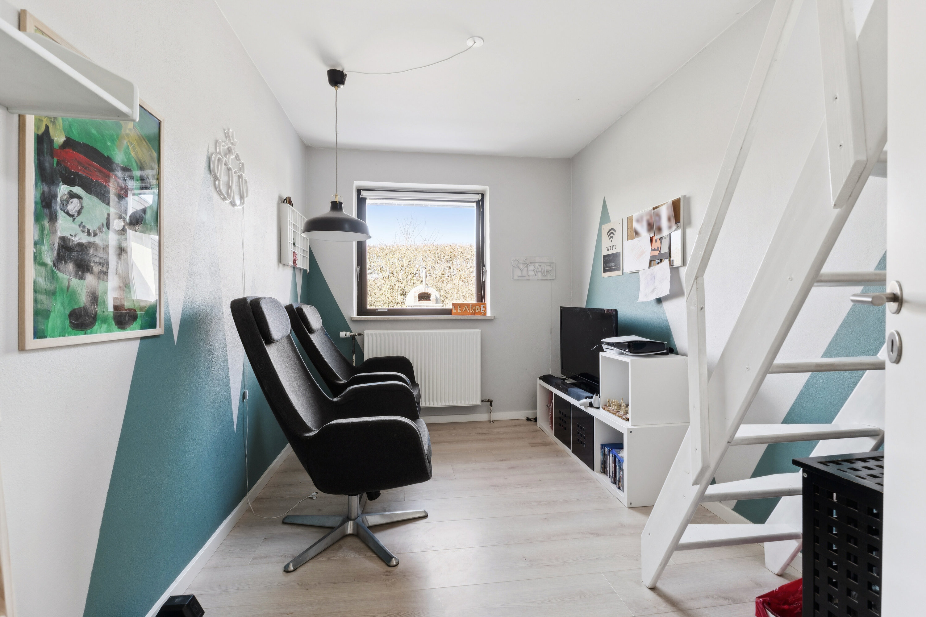 Fremhævet arbejdsværelse billede i fuldskærmstilstand. Billede af Gartnervænget 19, Rosilde, 5800 Nyborg