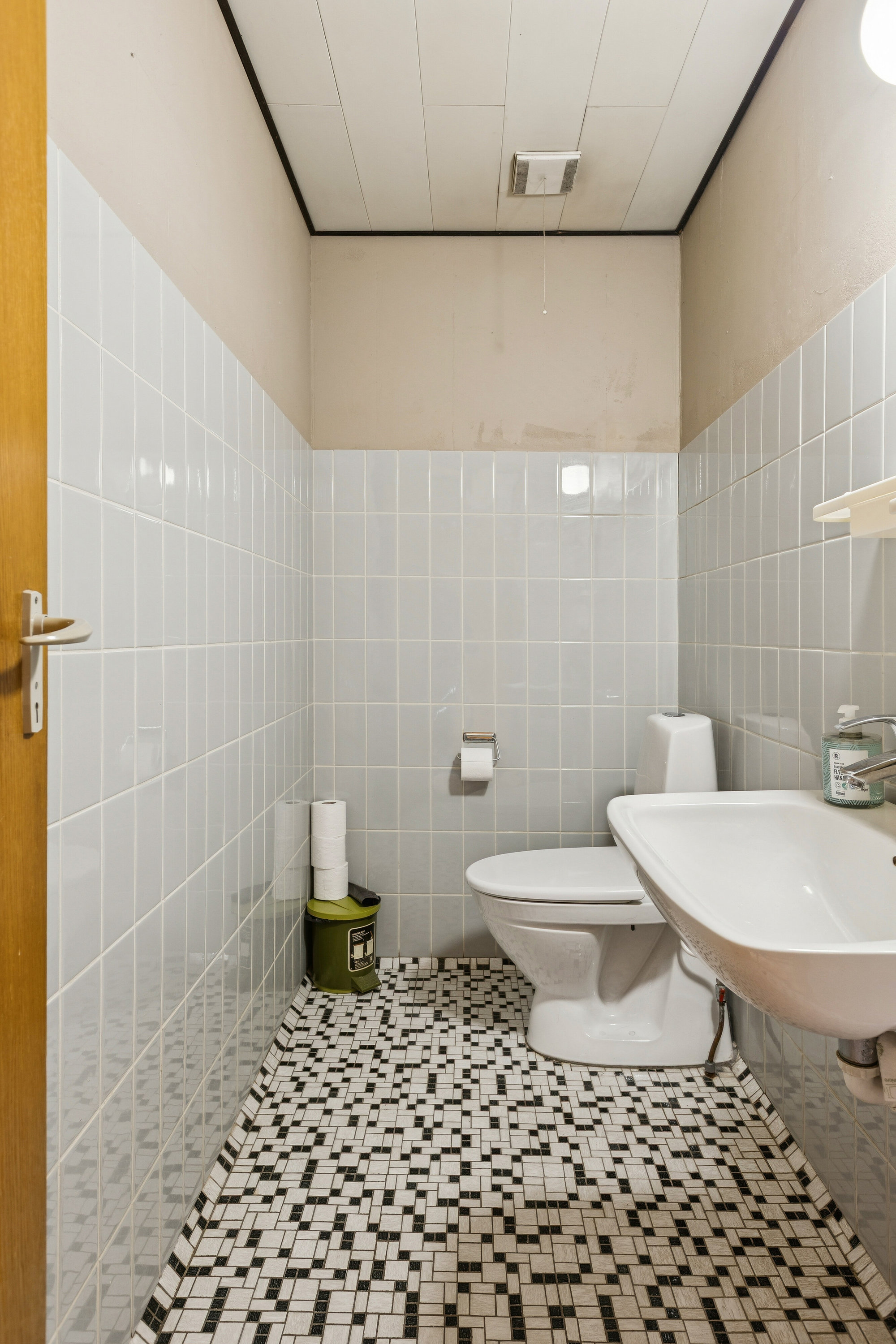 Fremhævet badeværelse billede i fuldskærmstilstand. Billede af Lupinvej 39, 4773 Stensved