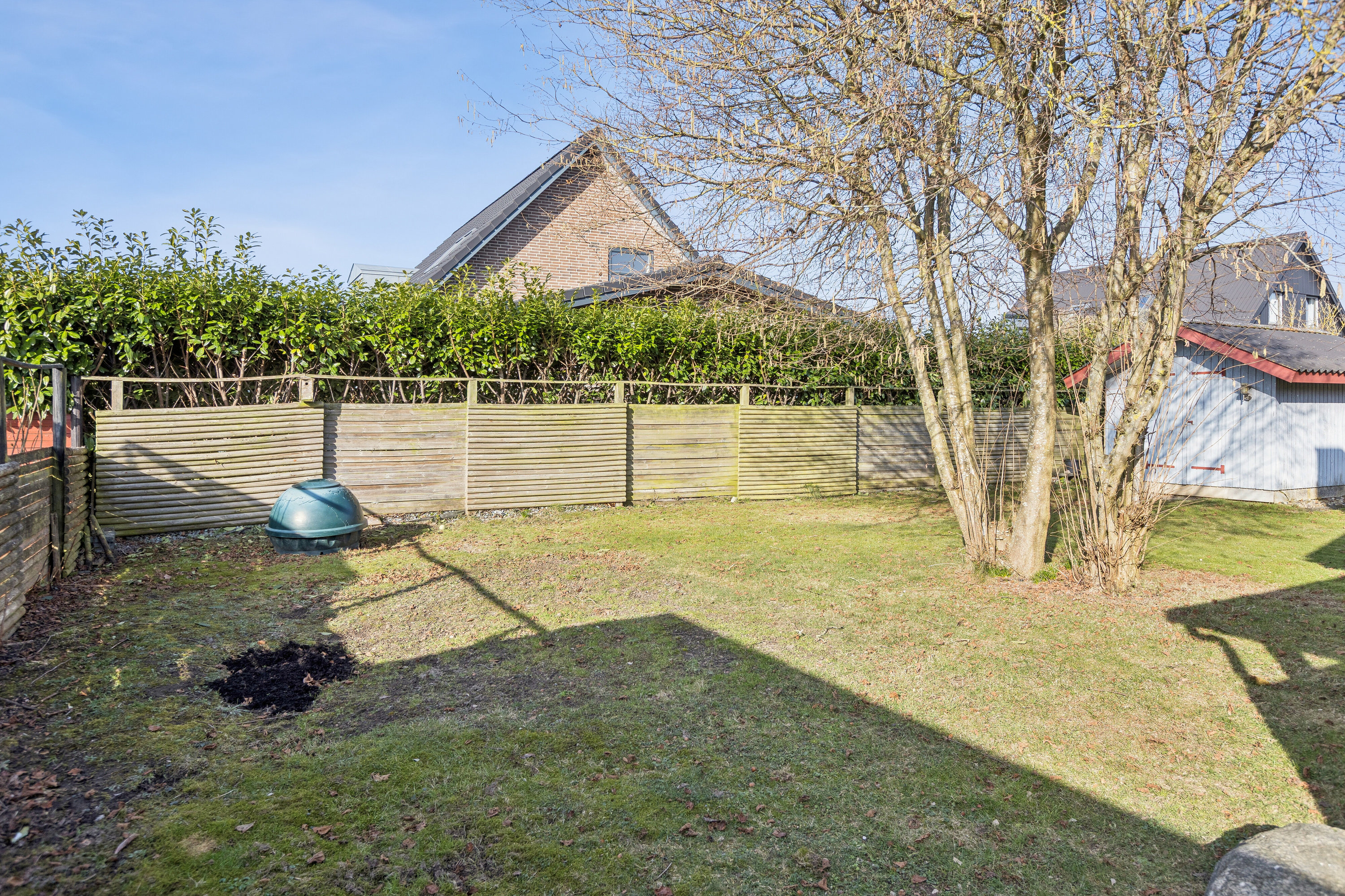 Fremhævet udendørs billede i fuldskærmstilstand. Billede af Lupinvej 39, 4773 Stensved