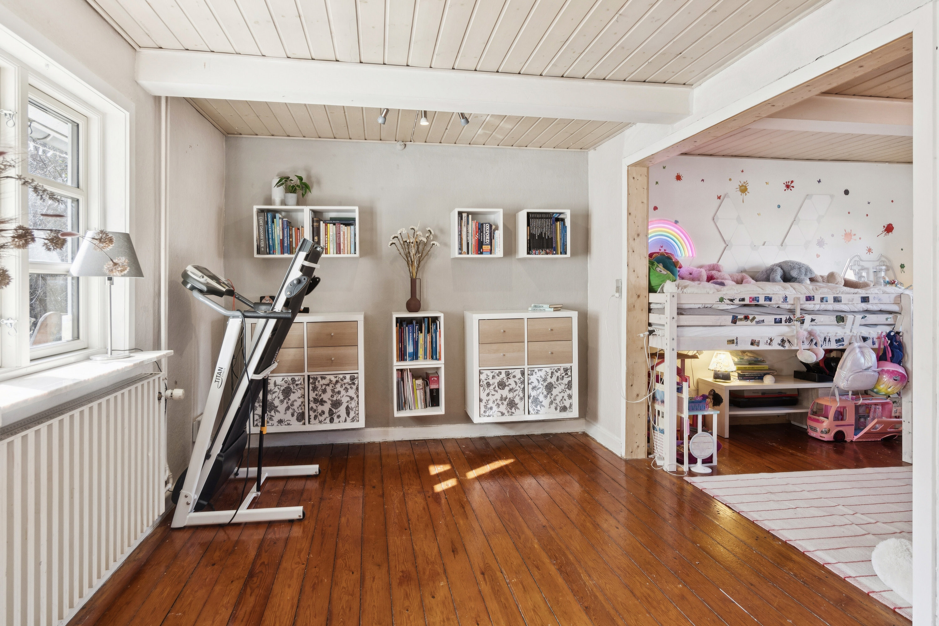 Fremhævet soveværelse billede i fuldskærmstilstand. Billede af Lerchenborgvej 113, 4400 Kalundborg