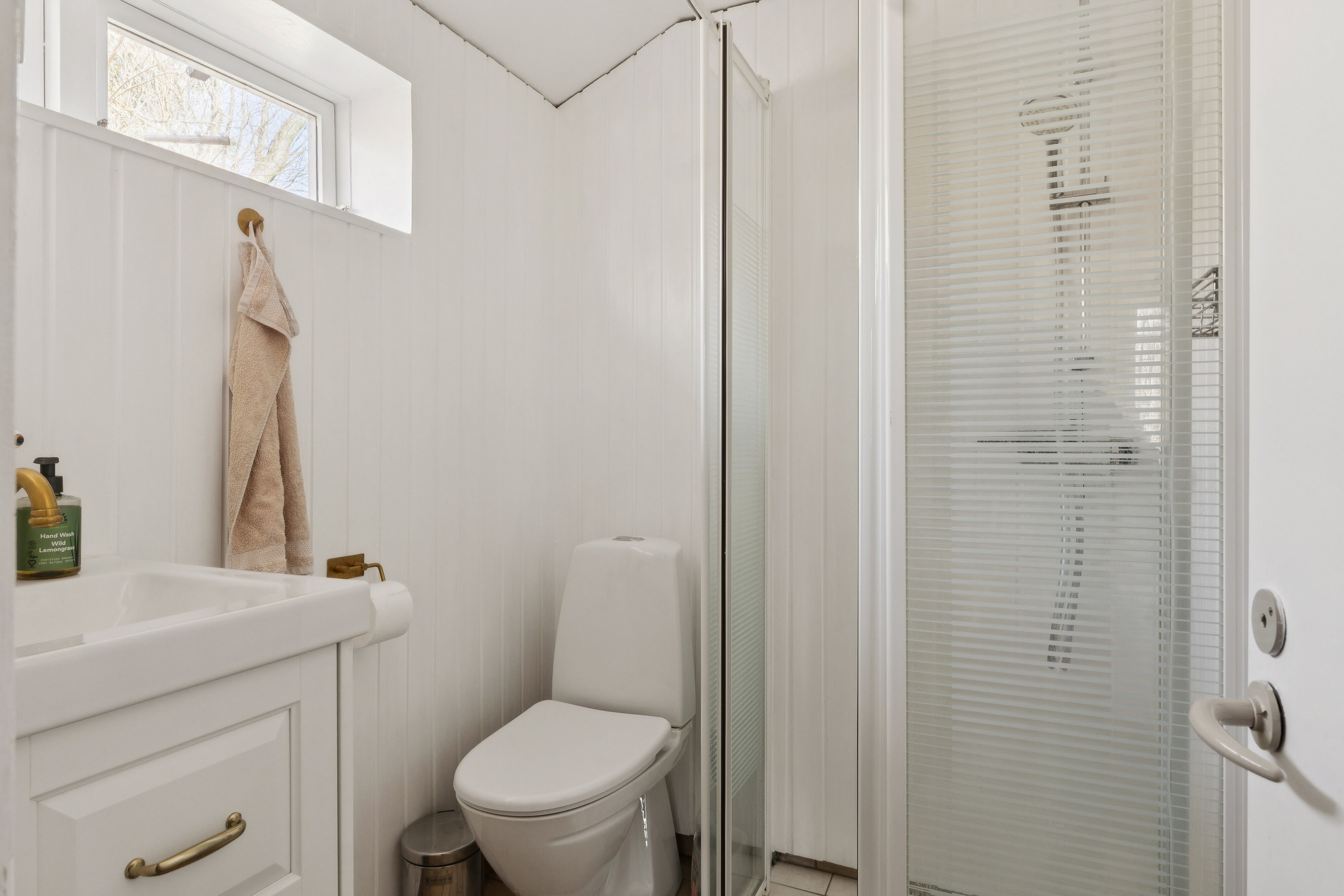 Fremhævet badeværelse billede i fuldskærmstilstand. Billede af Thorsvej 7, Hønsinge L, 4560 Vig