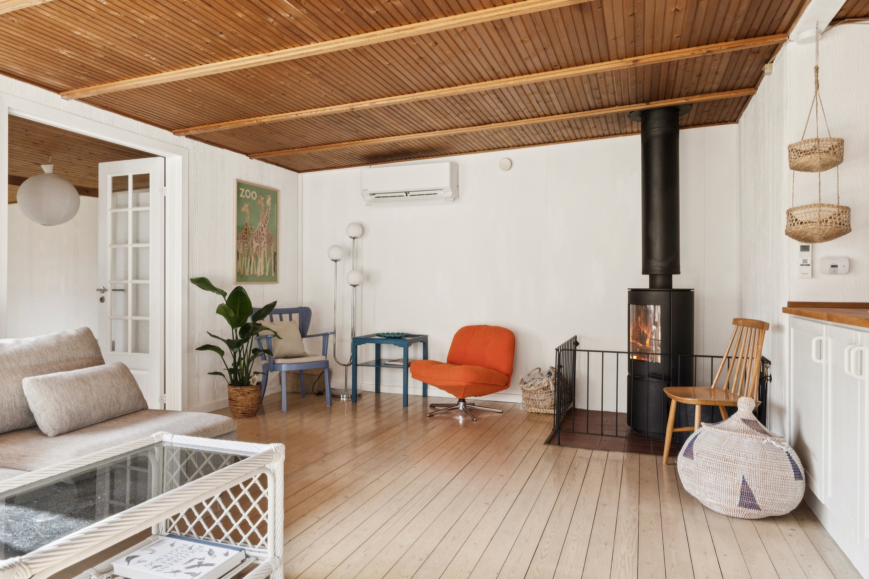 Fremhævet stue billede i fuldskærmstilstand. Billede af Thorsvej 7, Hønsinge L, 4560 Vig