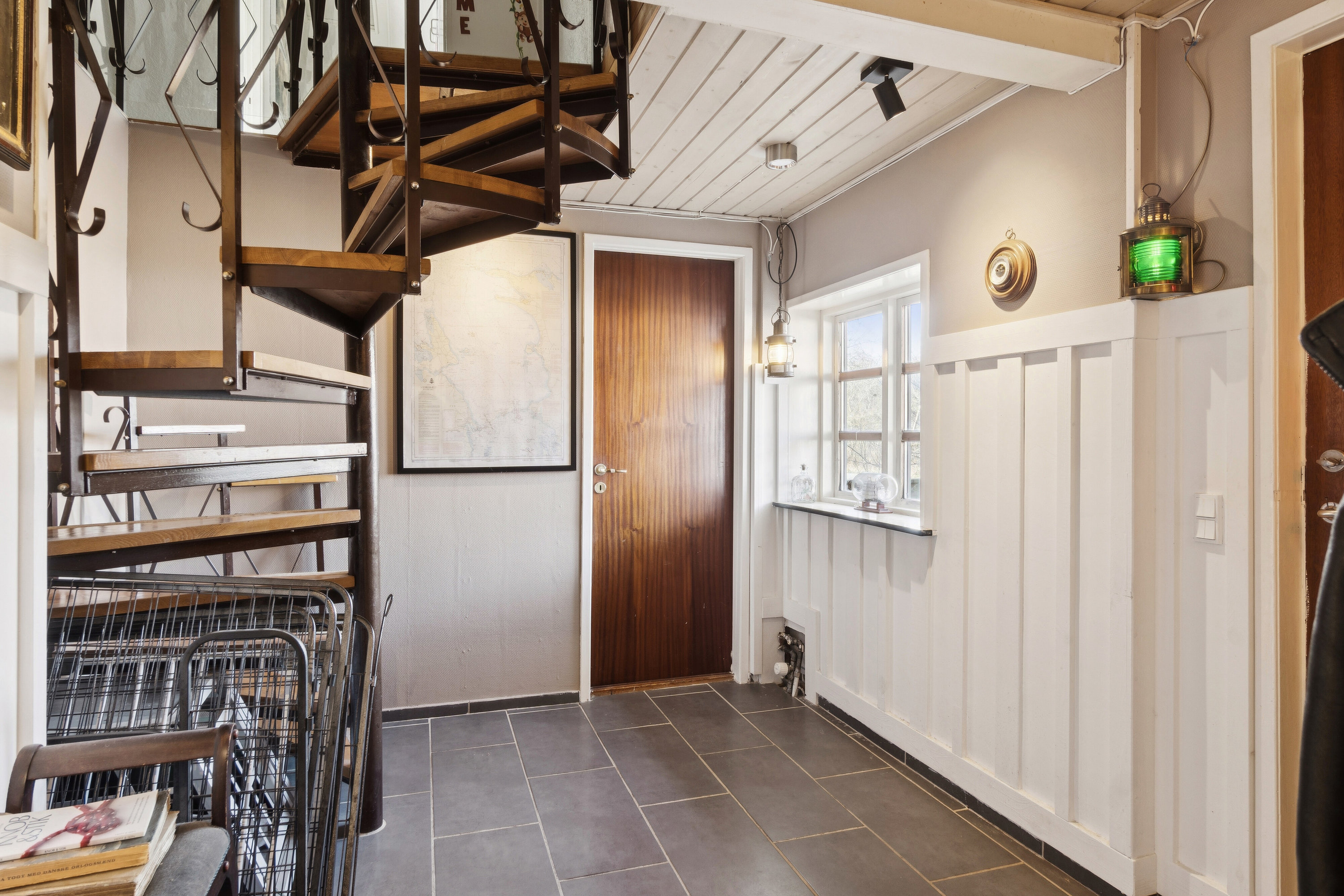 Fremhævet hall billede i fuldskærmstilstand. Billede af Lerchenborgvej 113, 4400 Kalundborg