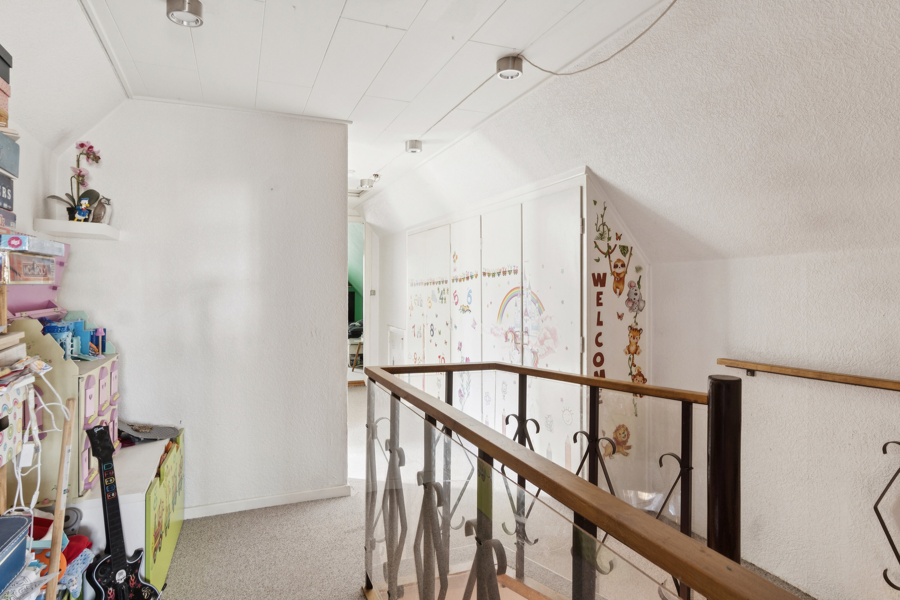 Fremhævet hall billede i fuldskærmstilstand. Billede af Lerchenborgvej 113, 4400 Kalundborg