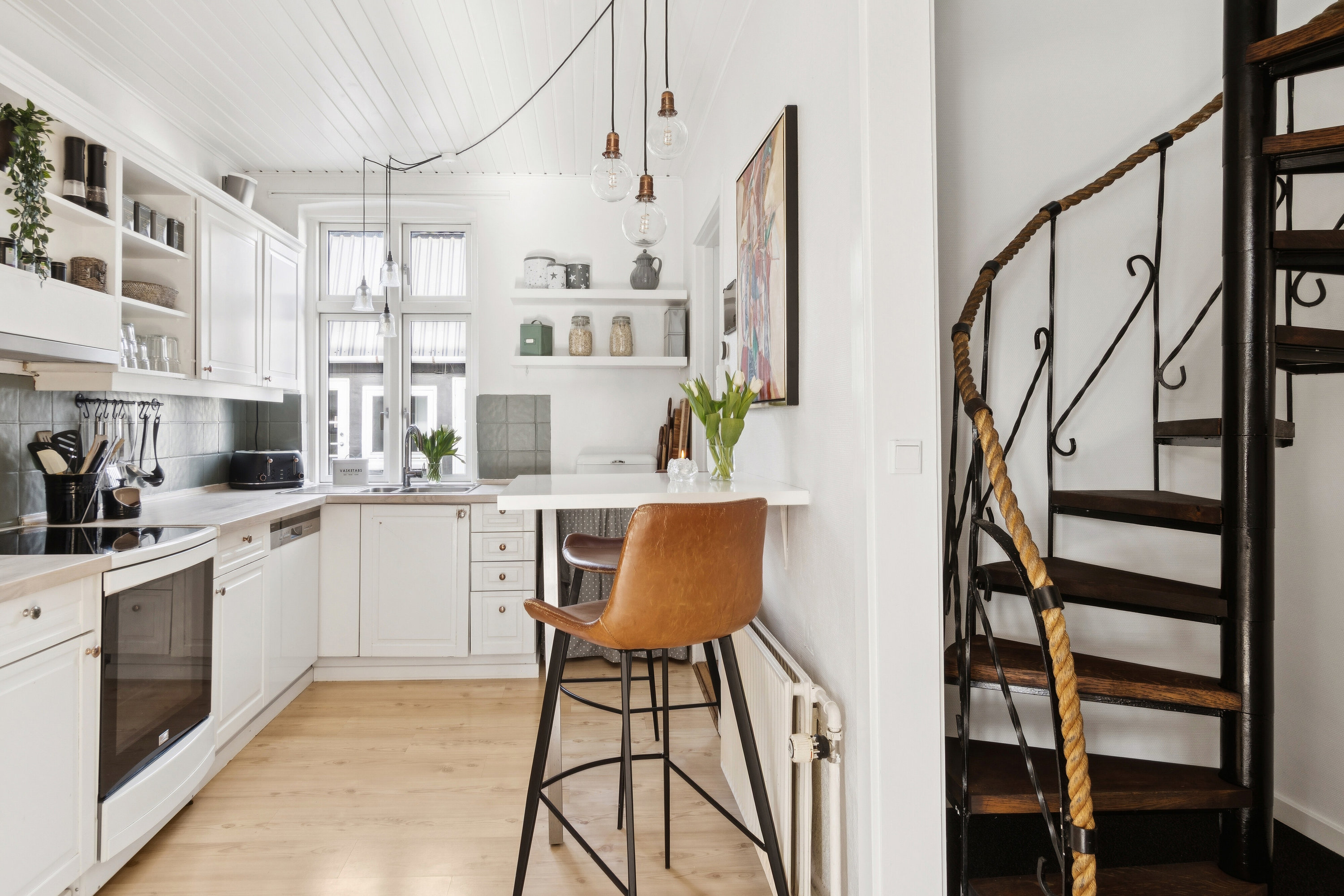 Fremhævet køkken billede i fuldskærmstilstand. Billede af Margrethevej 13, 4400 Kalundborg