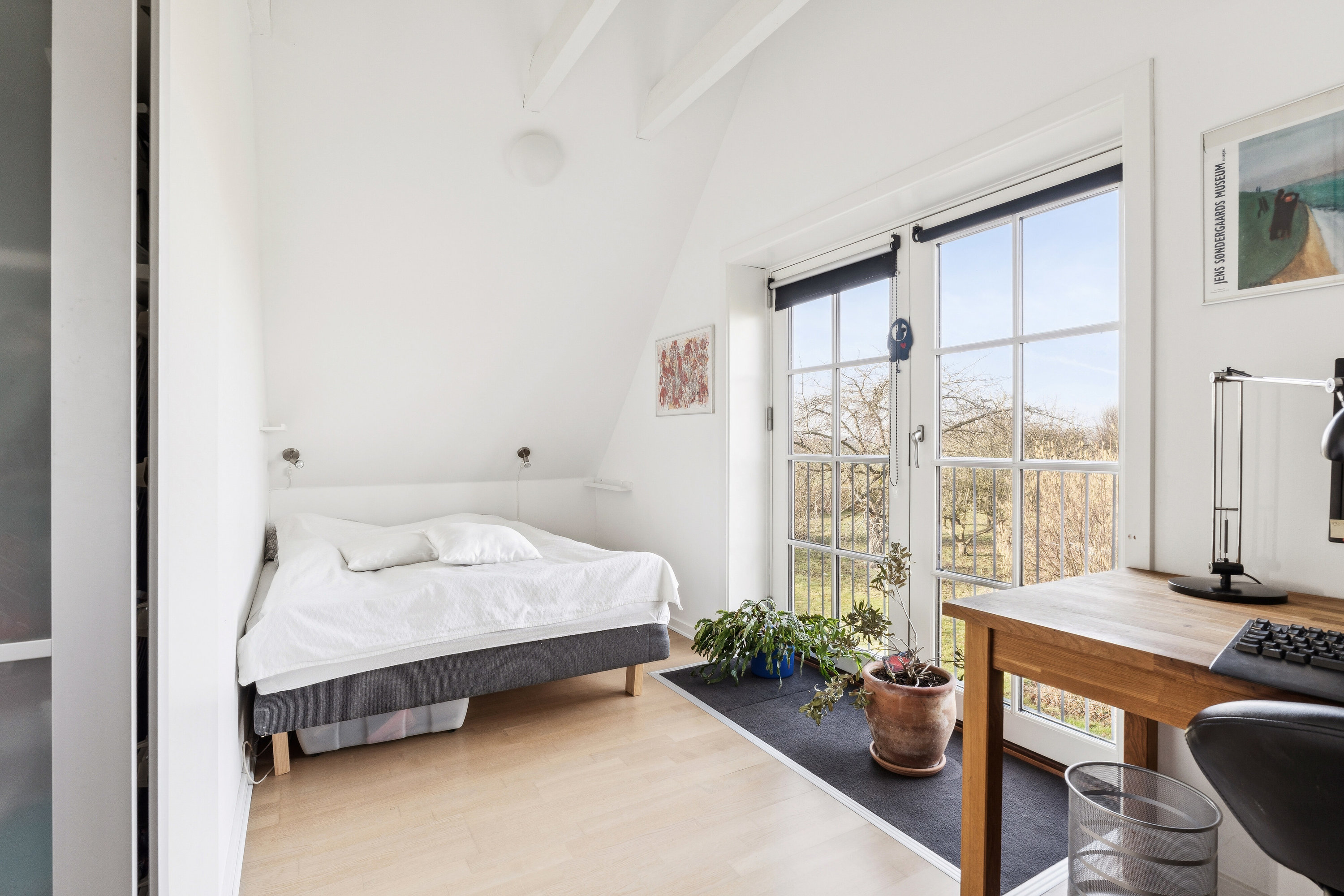 Fremhævet soveværelse billede i fuldskærmstilstand. Billede af Solbakkevej 12, 5874 Hesselager