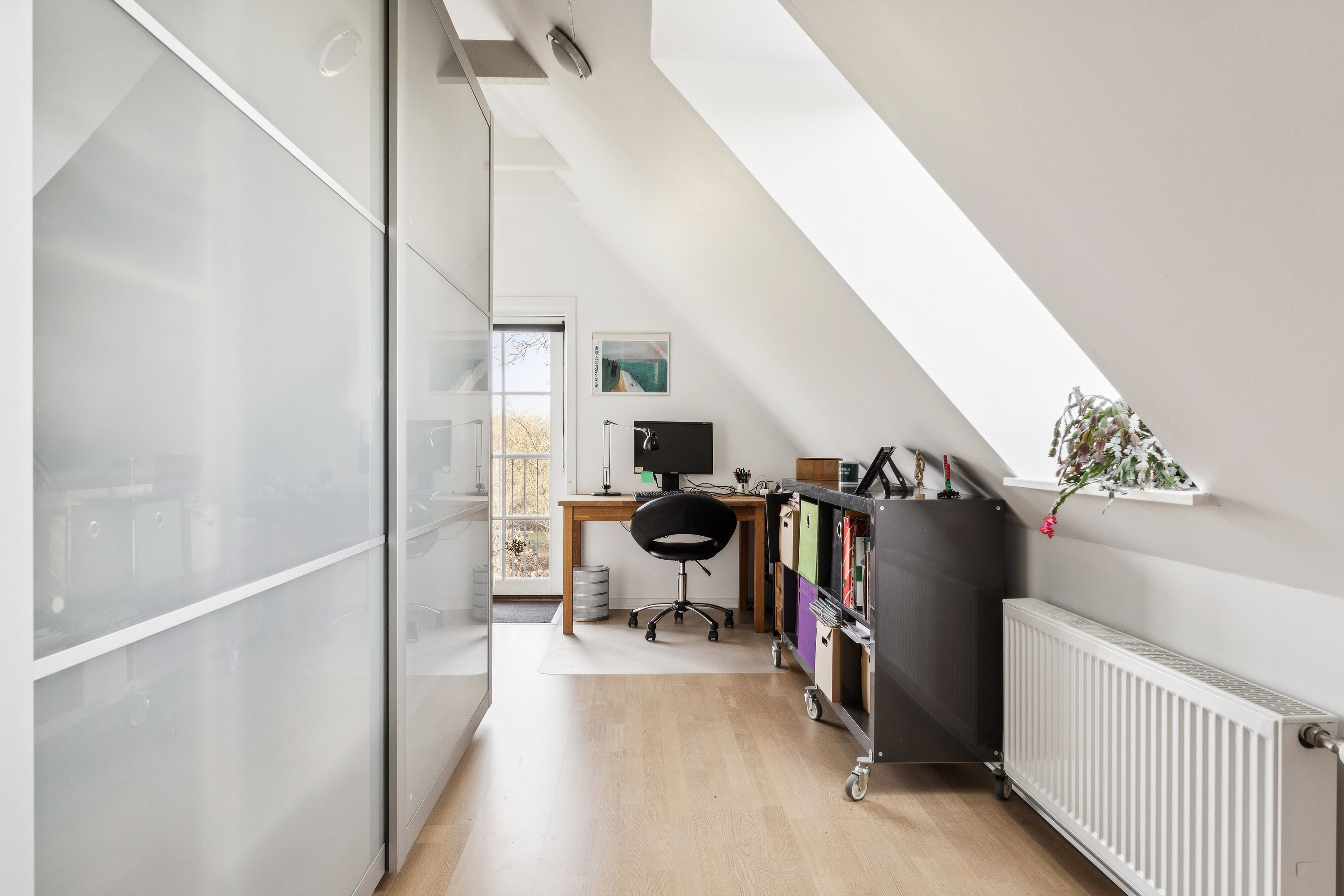 Fremhævet gang billede i fuldskærmstilstand. Billede af Solbakkevej 12, 5874 Hesselager