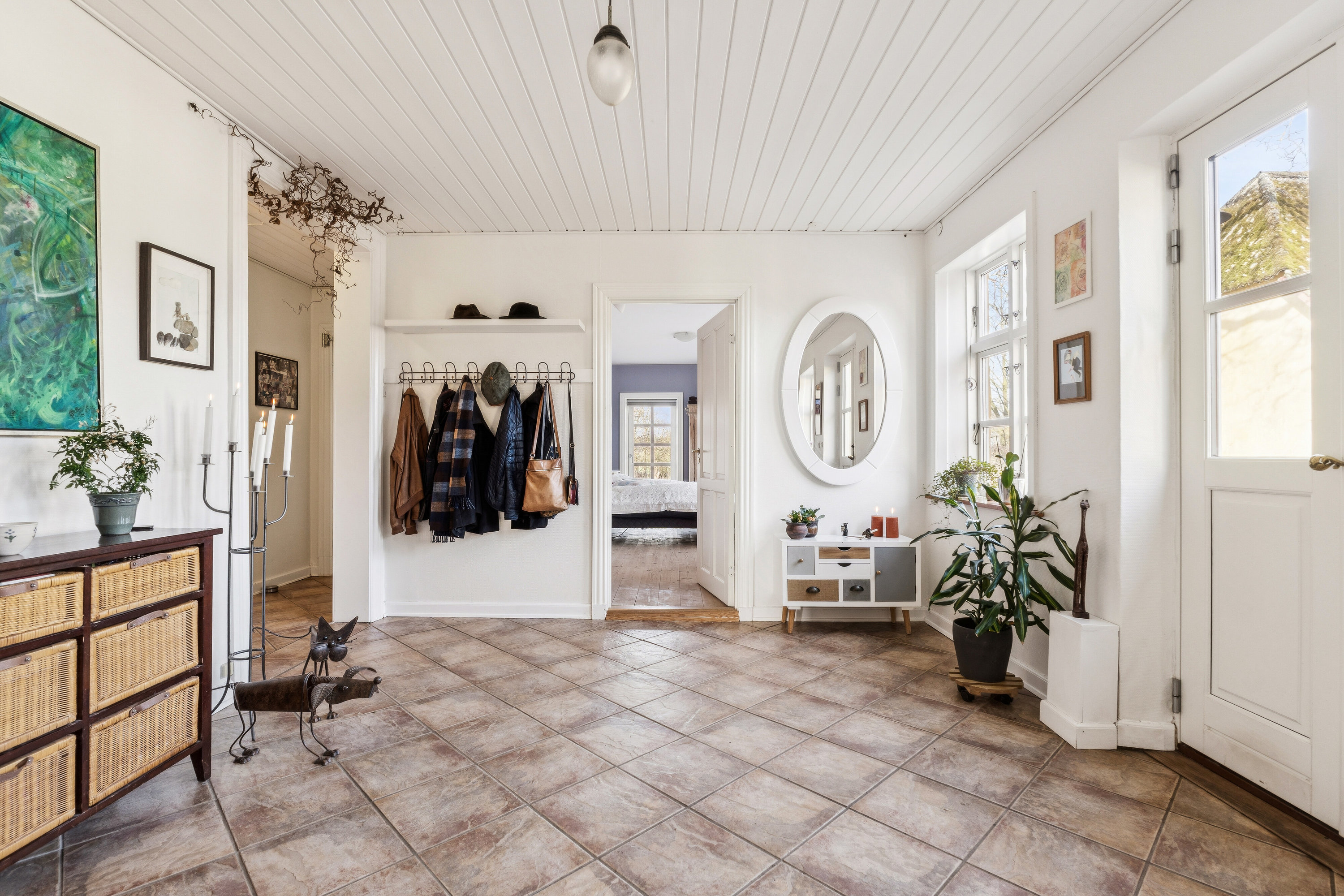 Fremhævet gang billede i fuldskærmstilstand. Billede af Solbakkevej 12, 5874 Hesselager