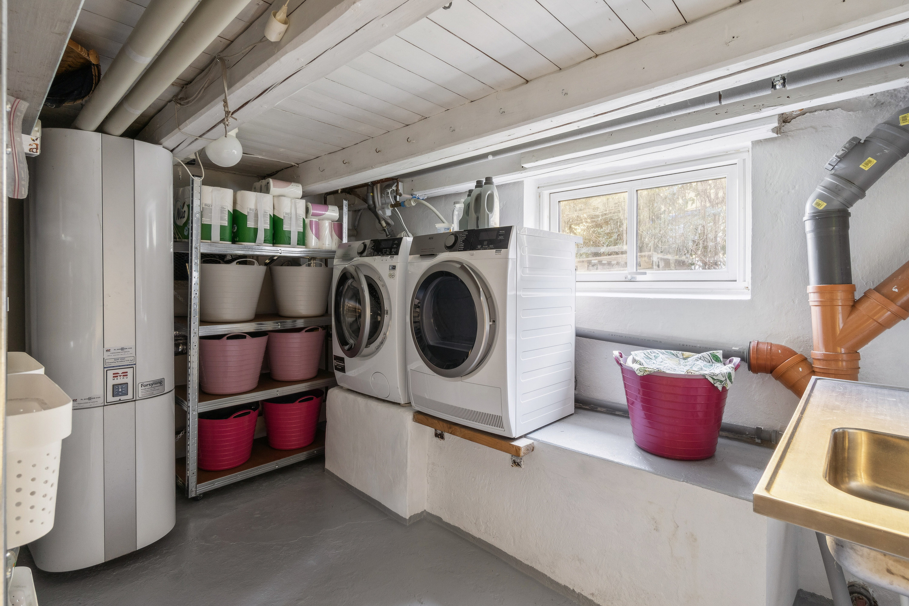 Fremhævet værelse billede i fuldskærmstilstand. Billede af Hans Rømersvej 20, 3720 Aakirkeby