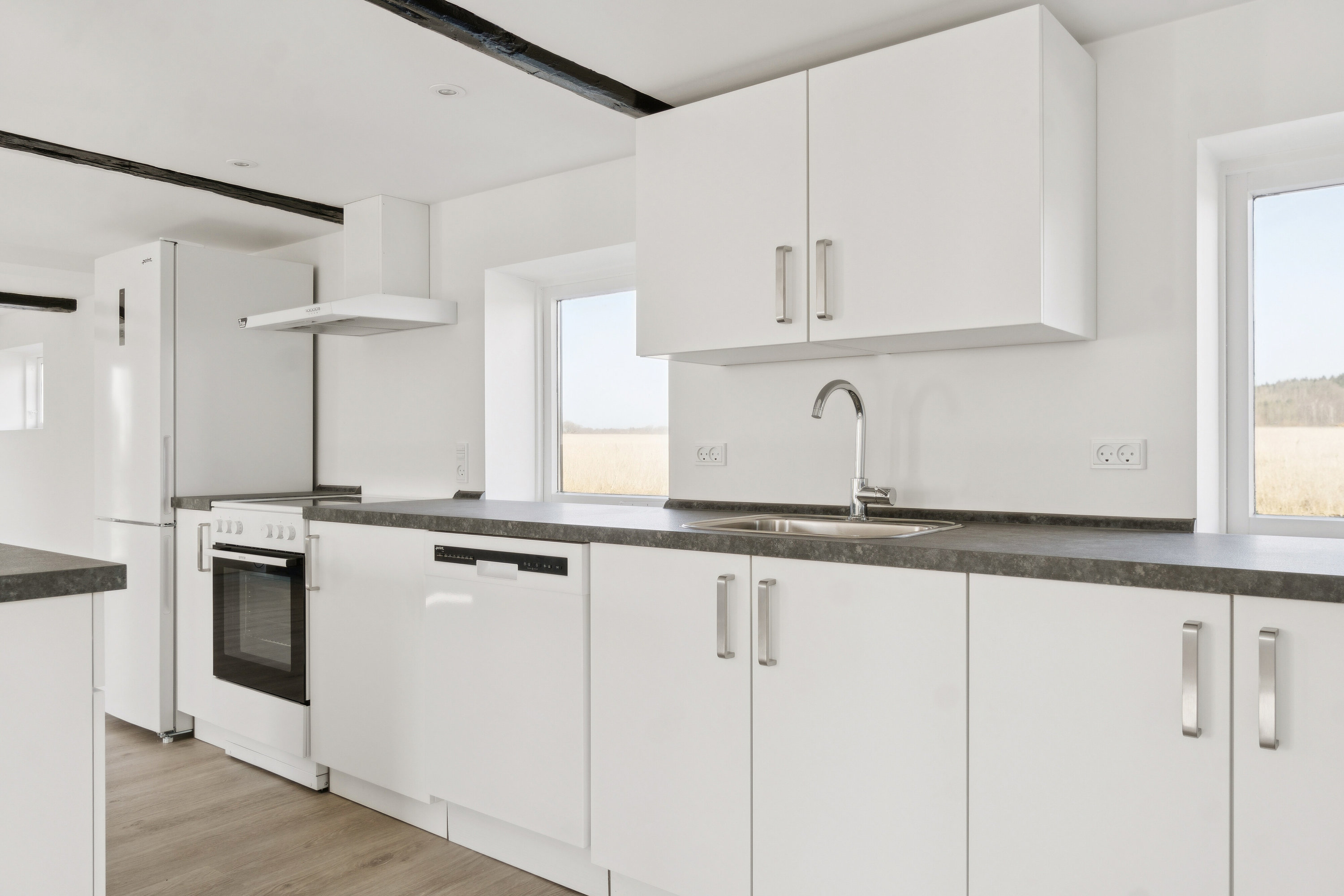 Fremhævet køkken billede i fuldskærmstilstand. Billede af Englebjergvej 37, Rønnebækshuse, 4700 Næstved