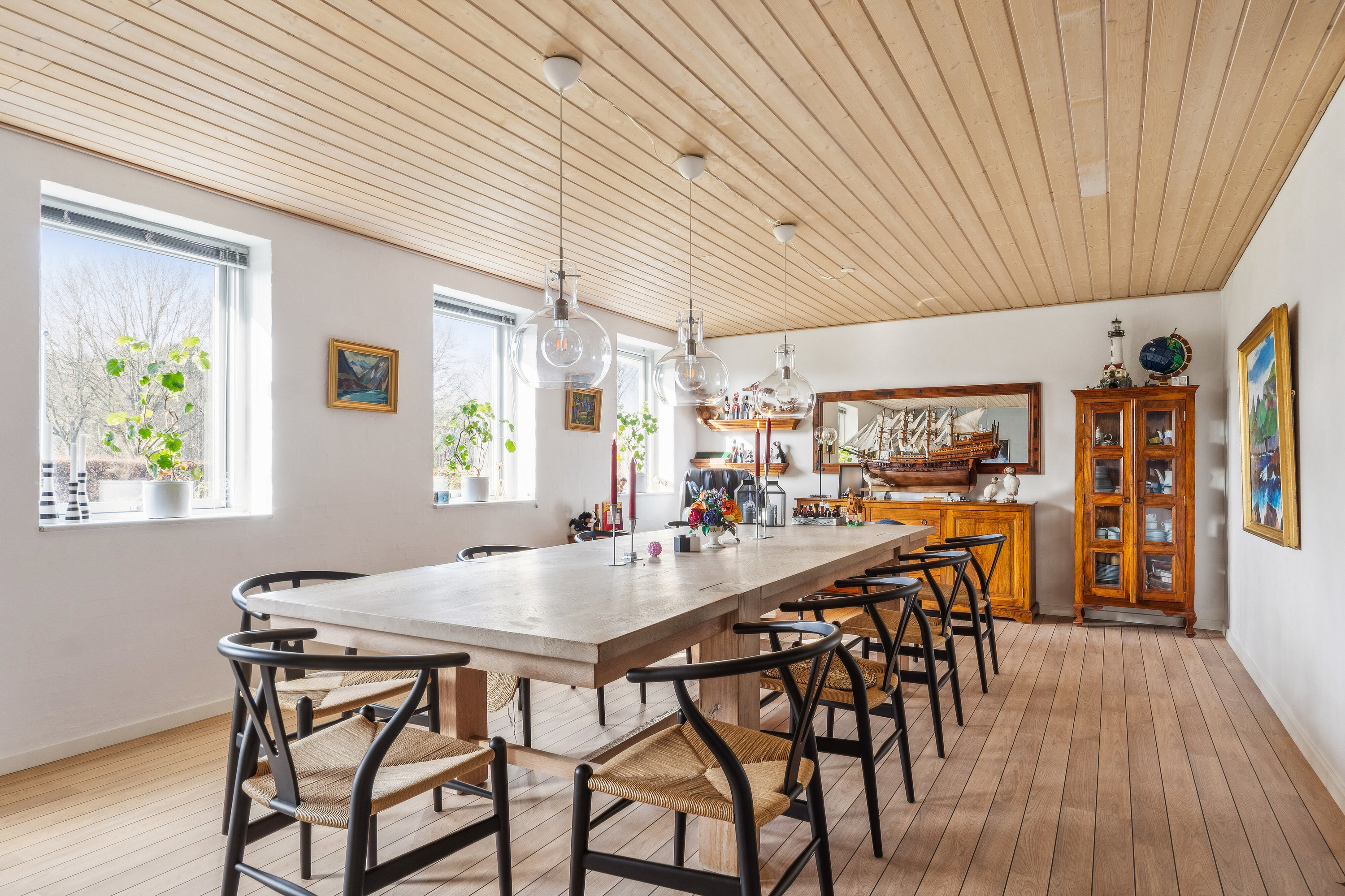 Fremhævet spisestue billede i fuldskærmstilstand. Billede af Toftegårdsvej 5, Voel, 8600 Silkeborg