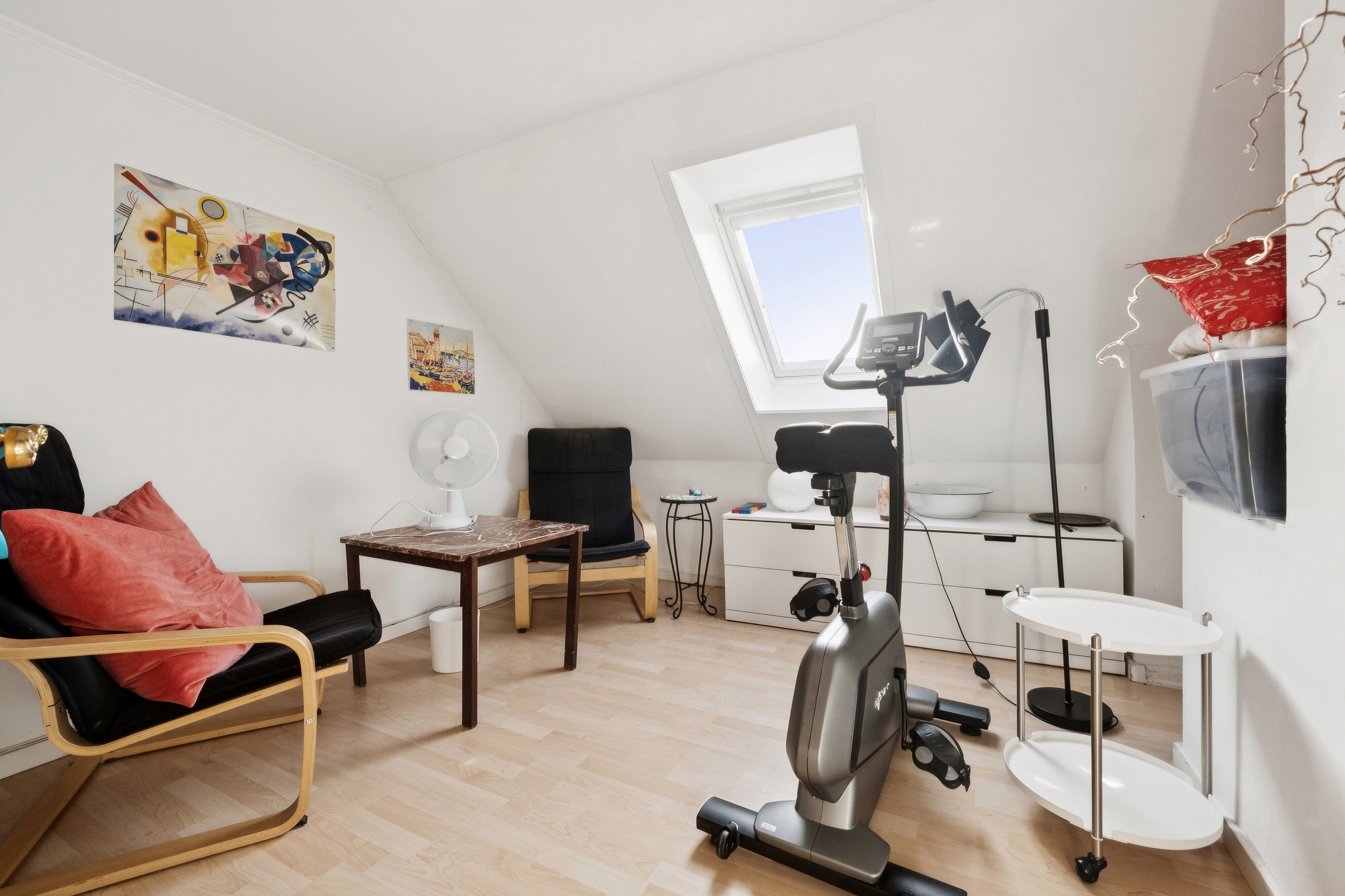 Fremhævet værelse billede i fuldskærmstilstand. Billede af Magnoliavej 31, 8260 Viby J