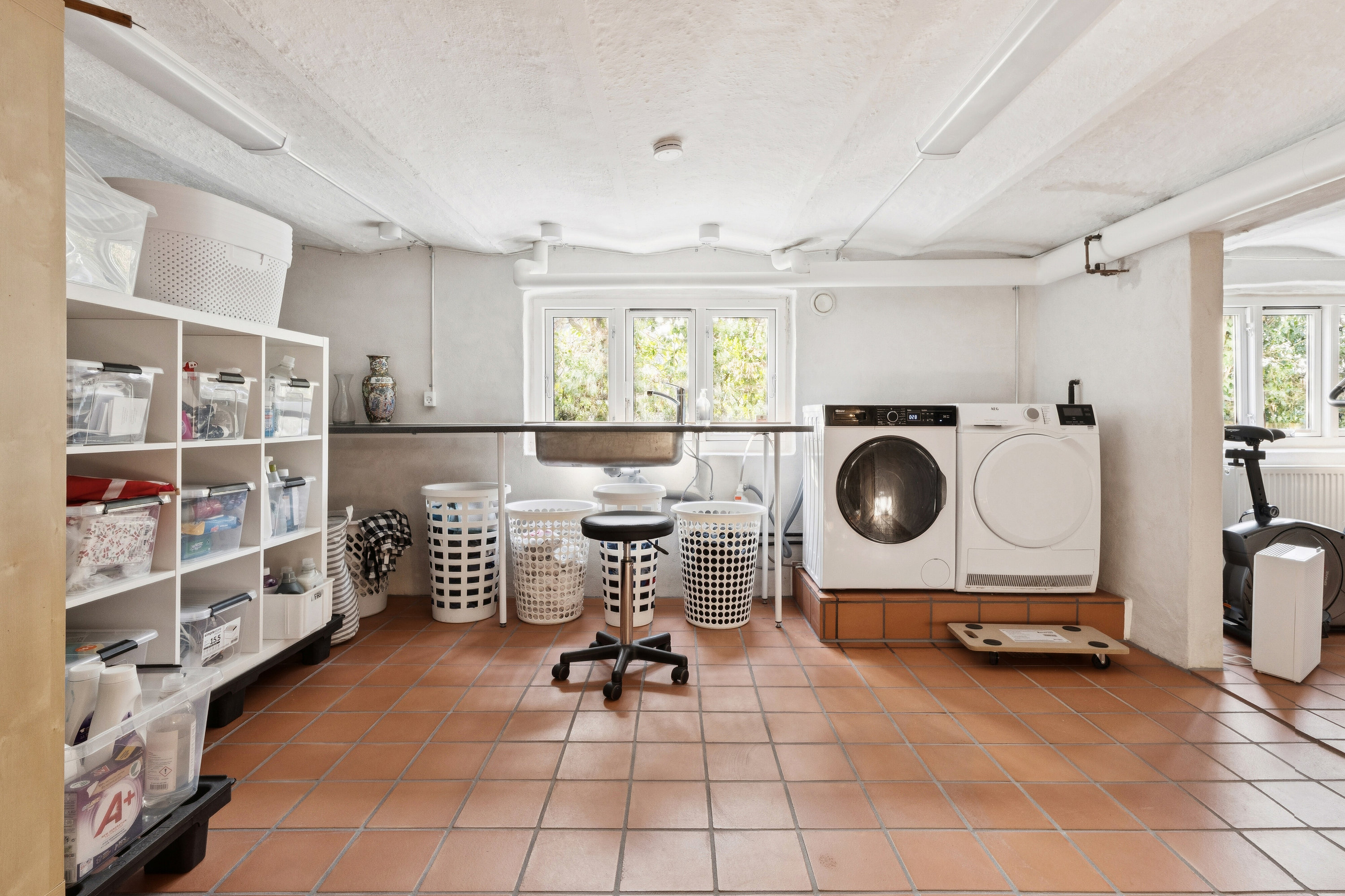 Fremhævet vaskerum billede i fuldskærmstilstand. Billede af Magnoliavej 31, 8260 Viby J