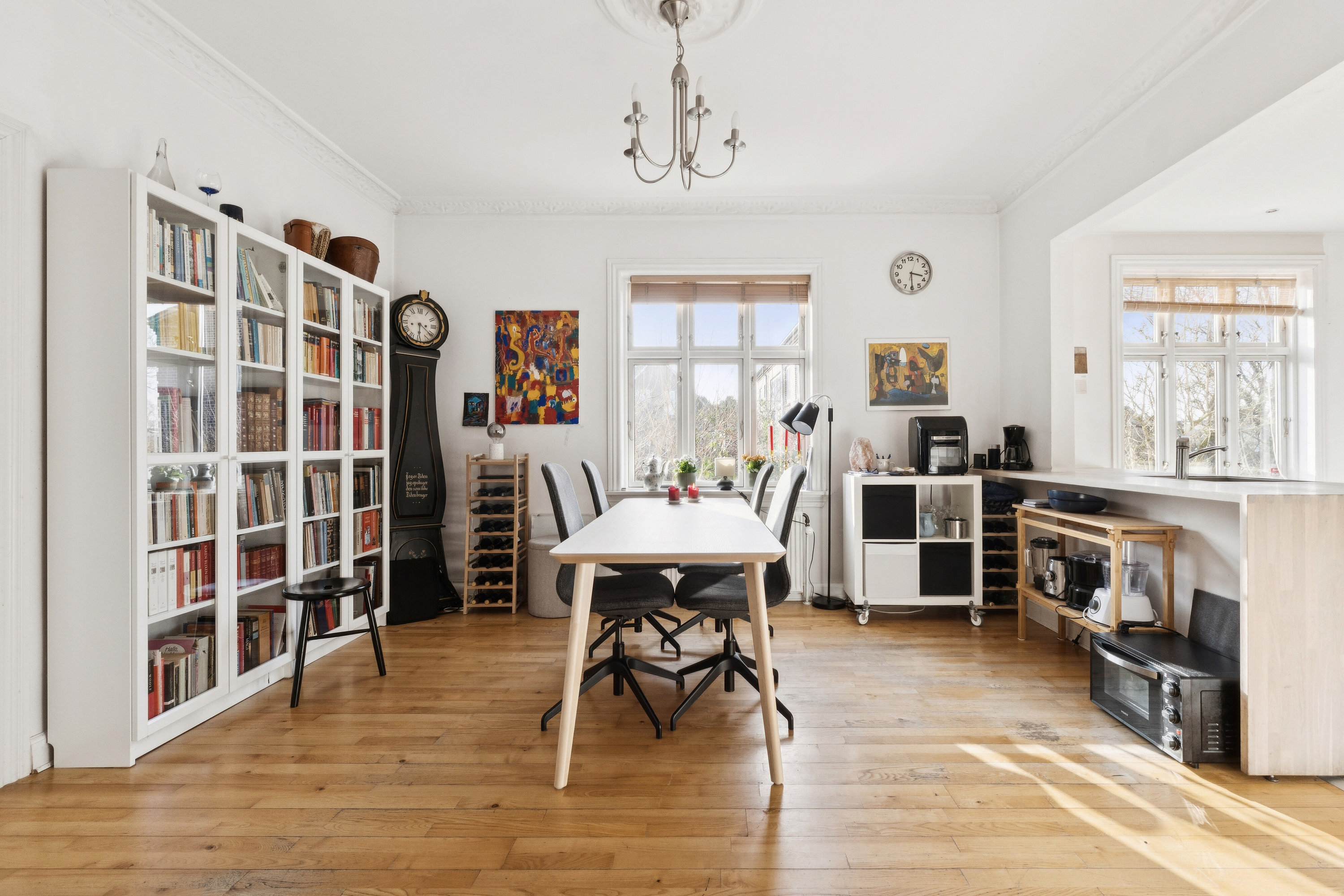 Fremhævet alrum billede i fuldskærmstilstand. Billede af Magnoliavej 31, 8260 Viby J