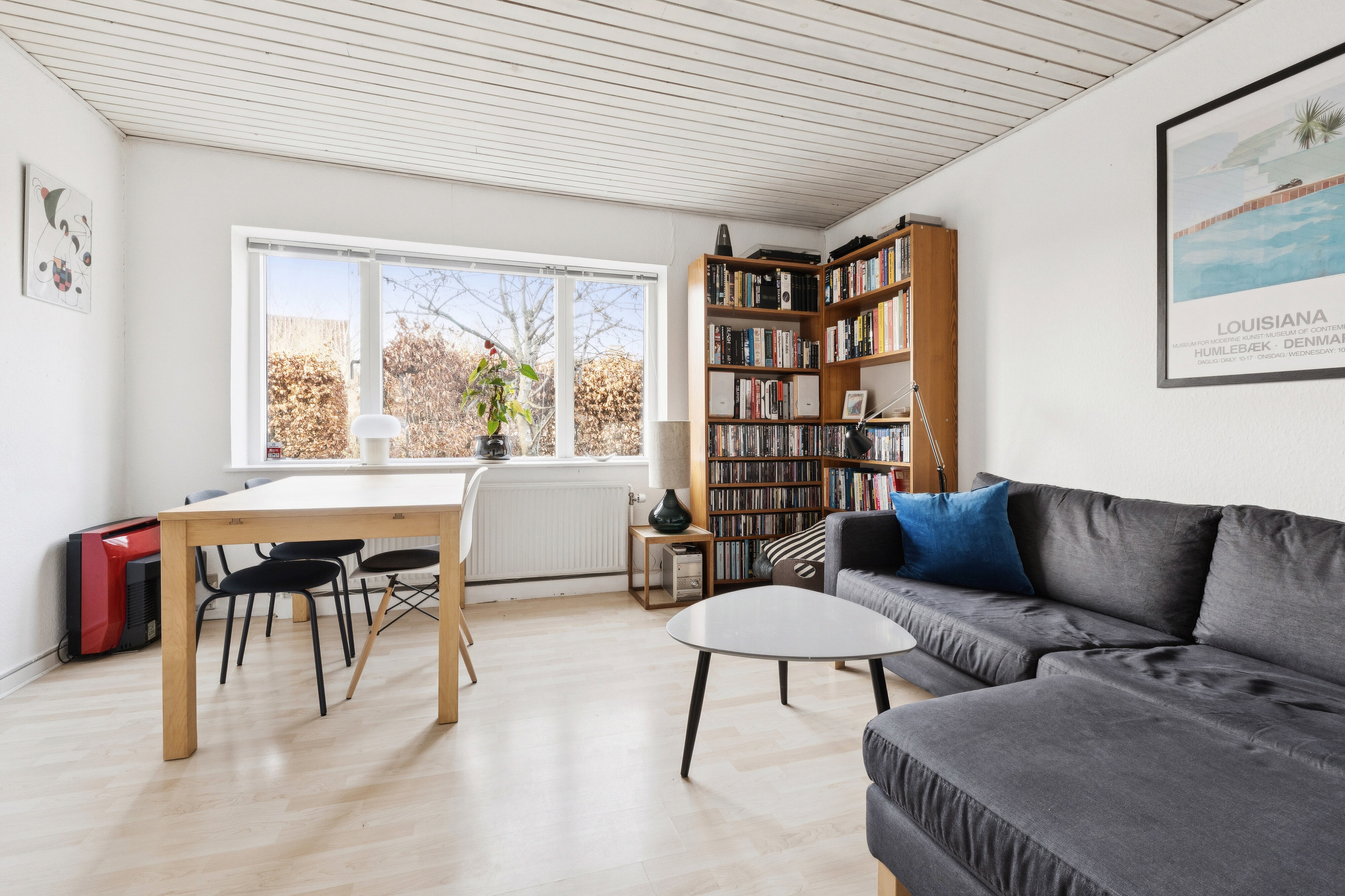 Fremhævet stue billede i fuldskærmstilstand. Billede af Magnoliavej 31, 8260 Viby J